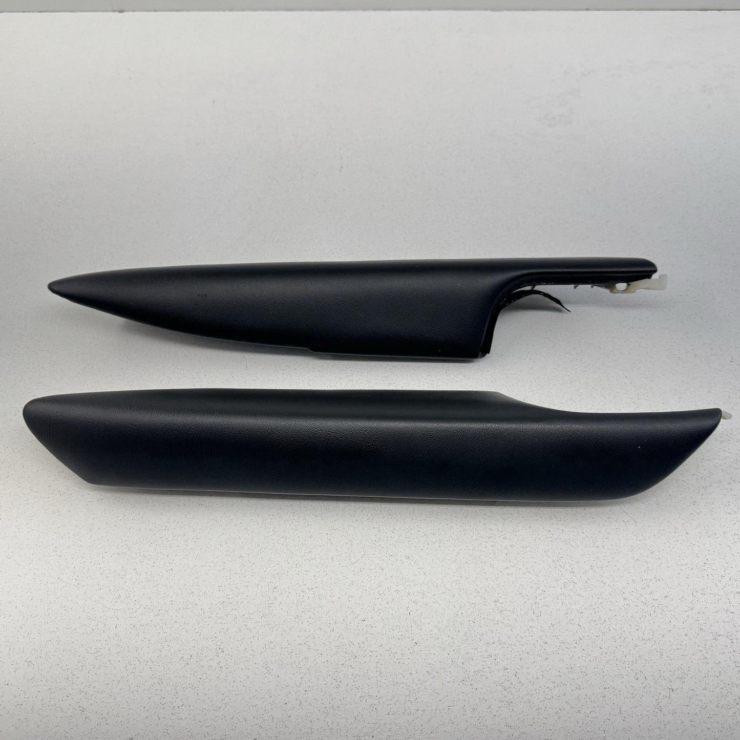 10-15 Chevrolet Camaro SS Interior Door Panel Armrest Arm Rest Pair OEM