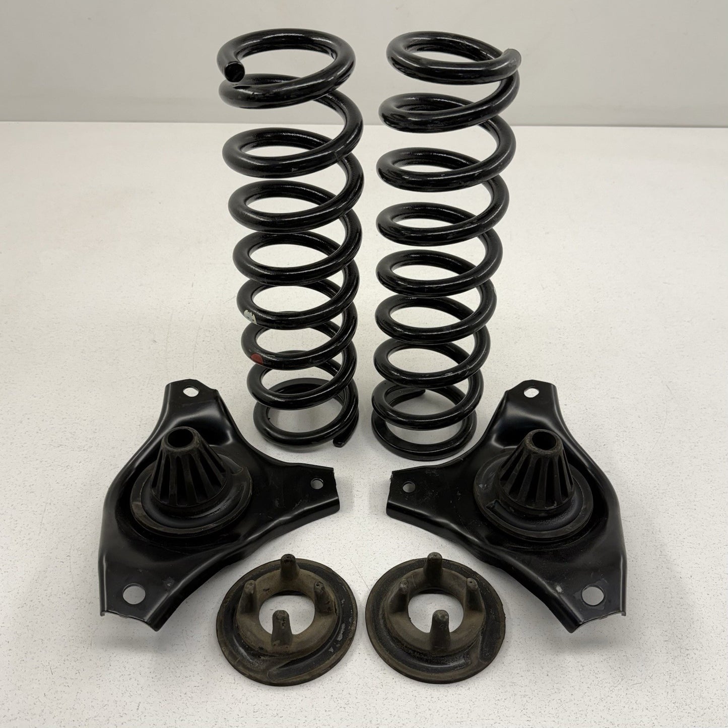21-26 Lexus IS350 F Sport Rear Coil Spring Pair W/ Upper Spring Seats OEM