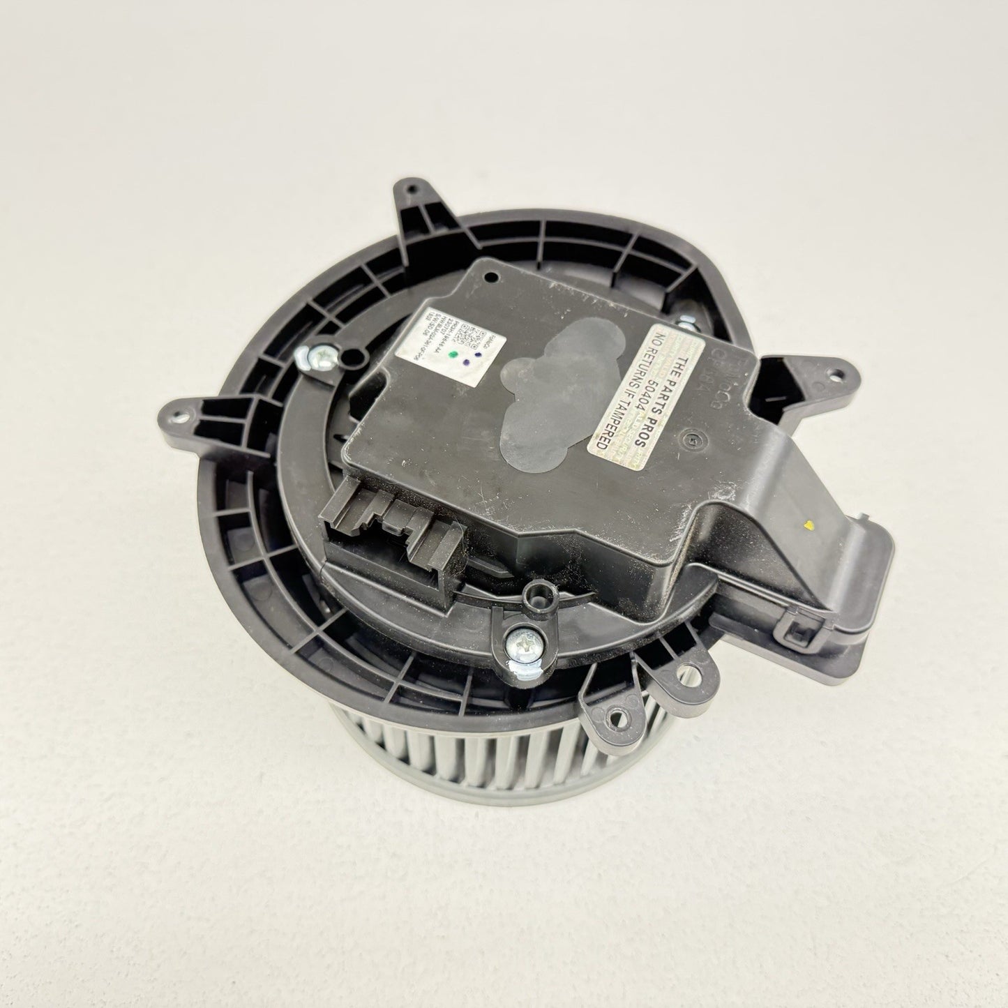 24-26 Ford Mustang HVAC AC Air Temperature Fan Blower Motor PR3H19846AA OEM