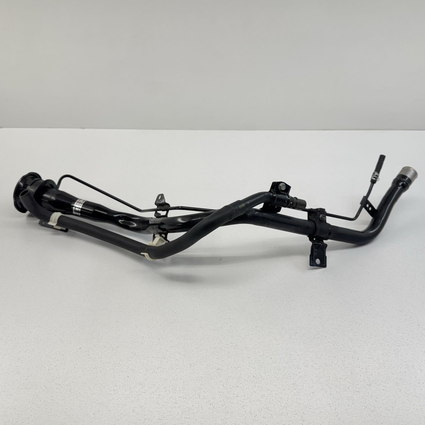13-20 Subaru BRZ 86 FR-S Gas Tank Fuel Filler Neck Tube Pipe 42075CA050 OEM