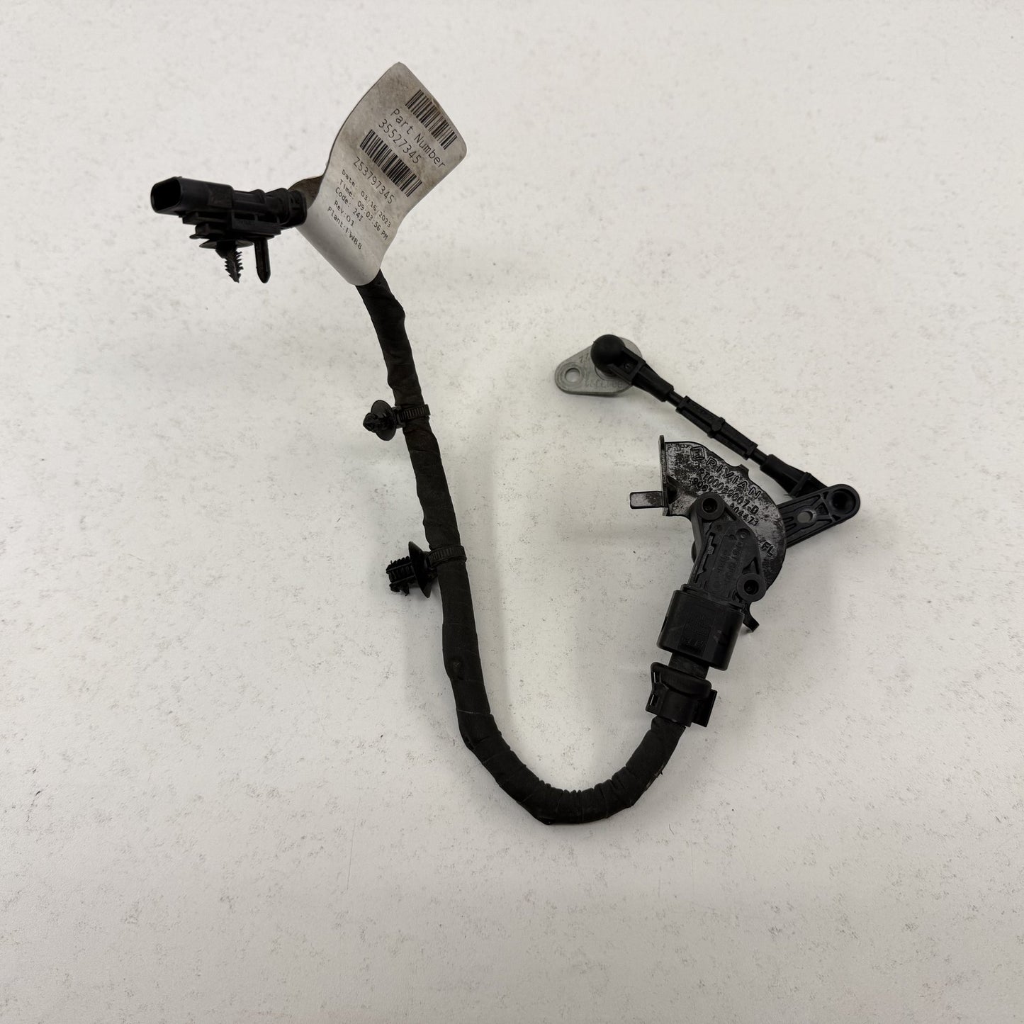 2022-2024 Rivian R1S R1T Left Front Suspension Ride Height Level Sensor OEM