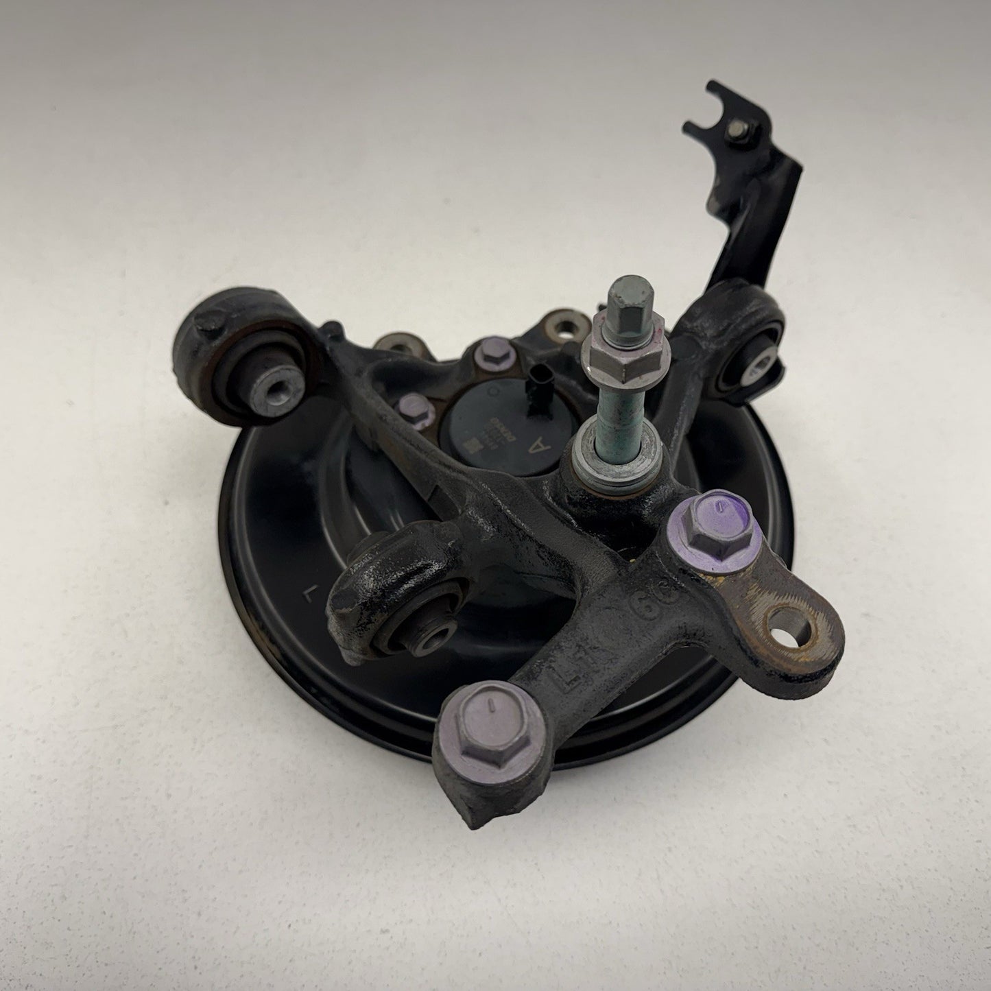 18-22 Toyota Prius / Prius Prime Left Rear Spindle Knuckle Hub Wheel Bearing OEM