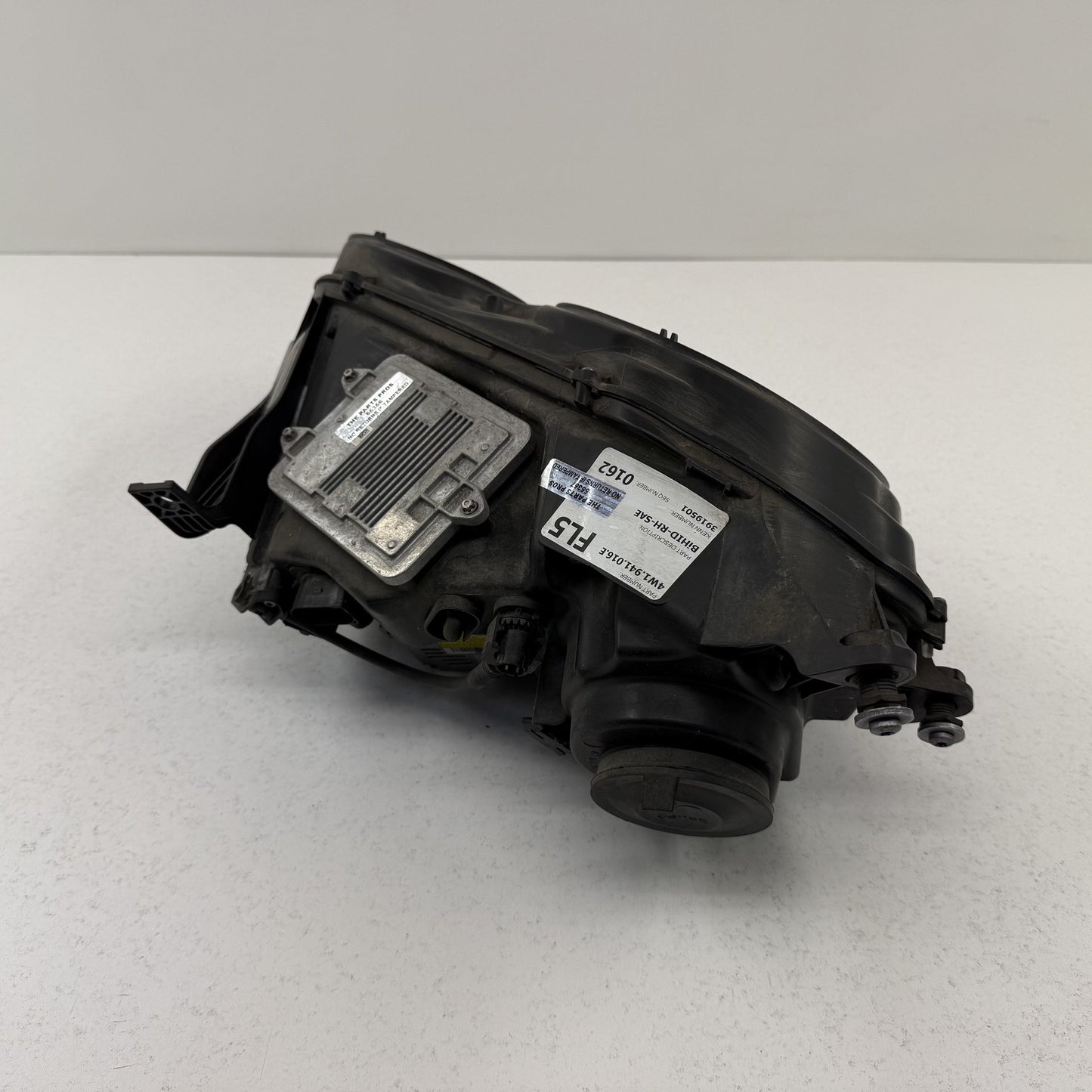 2014-2018 Bentley Flying Spur Right Front Bi Xenon HID Headlight Light Lamp OEM