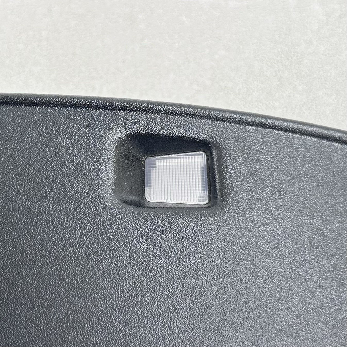 19-24 RAM 2500 3500 INTERIOR REAR VIEW MIRROR WITH AUTO DIM 68453788AA OEM