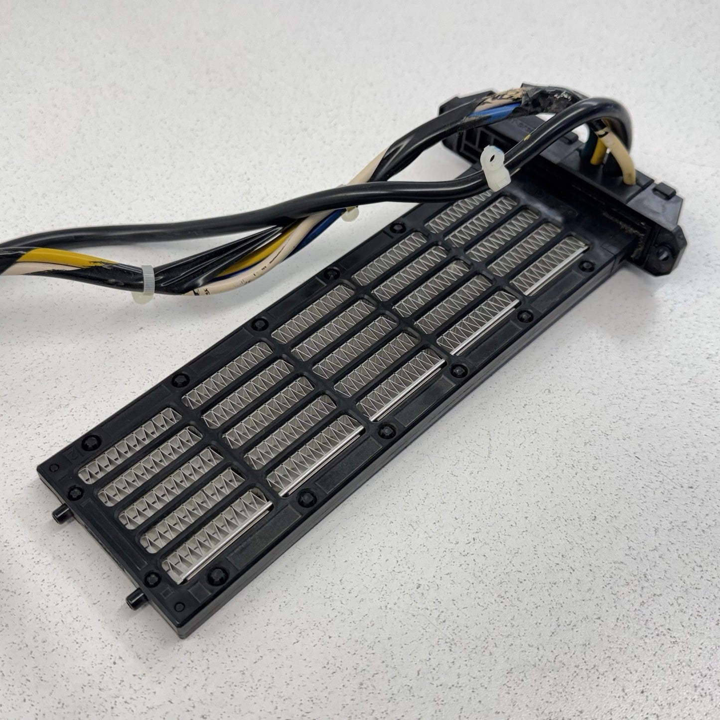 19-25 Ram 2500 3500 Auxiliary Air Temperature Heater Core Resistor OEM