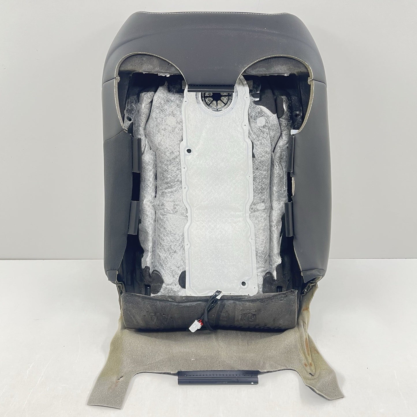 22-25 CADILLAC CT4 CT5 V BLACKWING RIGHT FRONT UPPER SEAT CUSHION COVER OEM