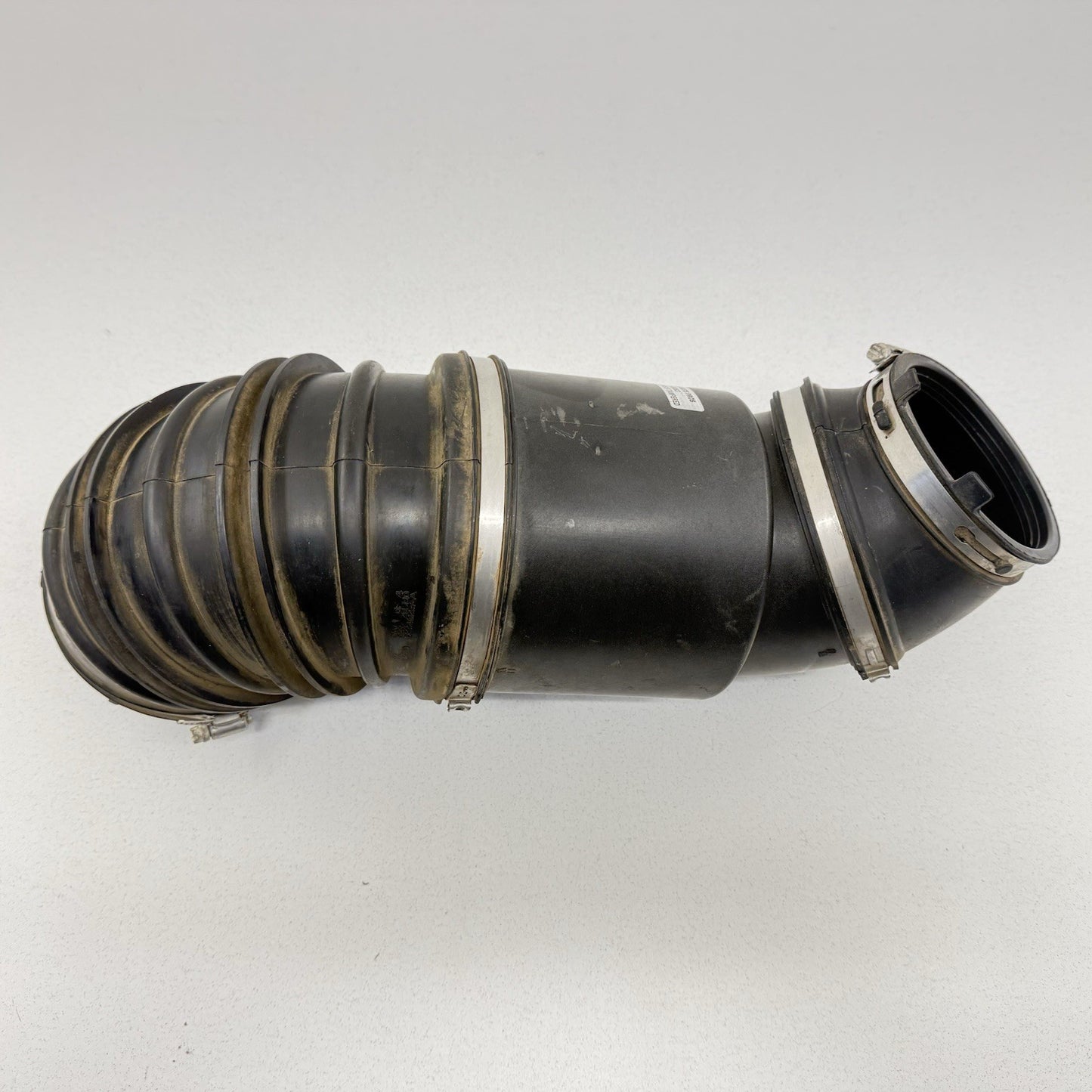 19-25 Ram 2500 3500 6.7L Air Cleaner Box Air Intake Tube Duct 68321029AA OEM