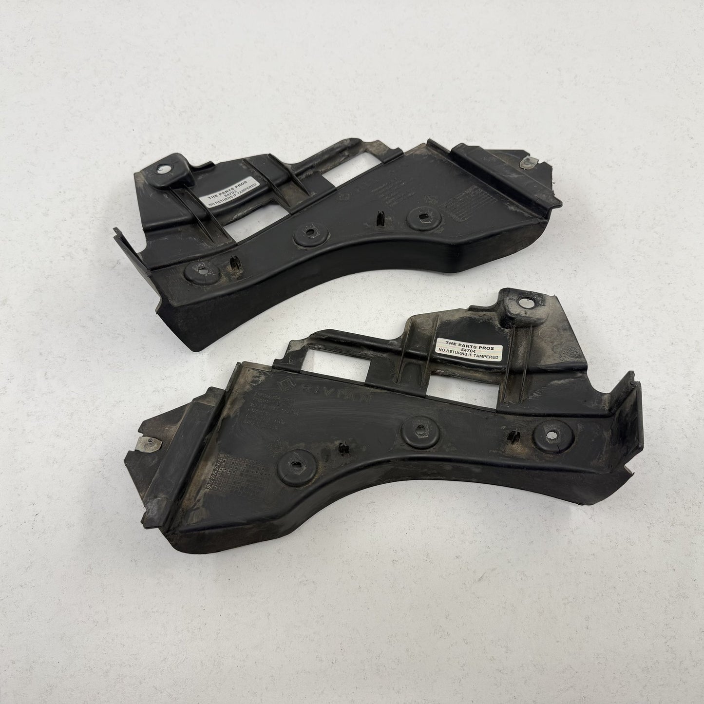 2022-2024 Rivian R1S Rear Tire Spat Wheel Air Deflector Pair Left &amp; Right OEM