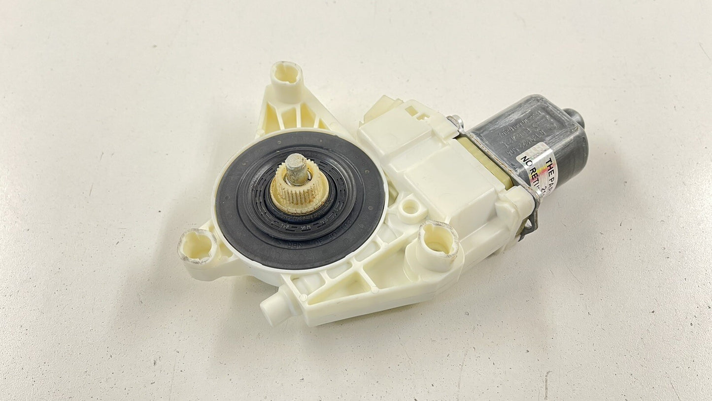 08-14 MERCEDES BENZ W204 C CLASS PASSENGER RIGHT REAR DOOR WINDOW MOTOR OEM