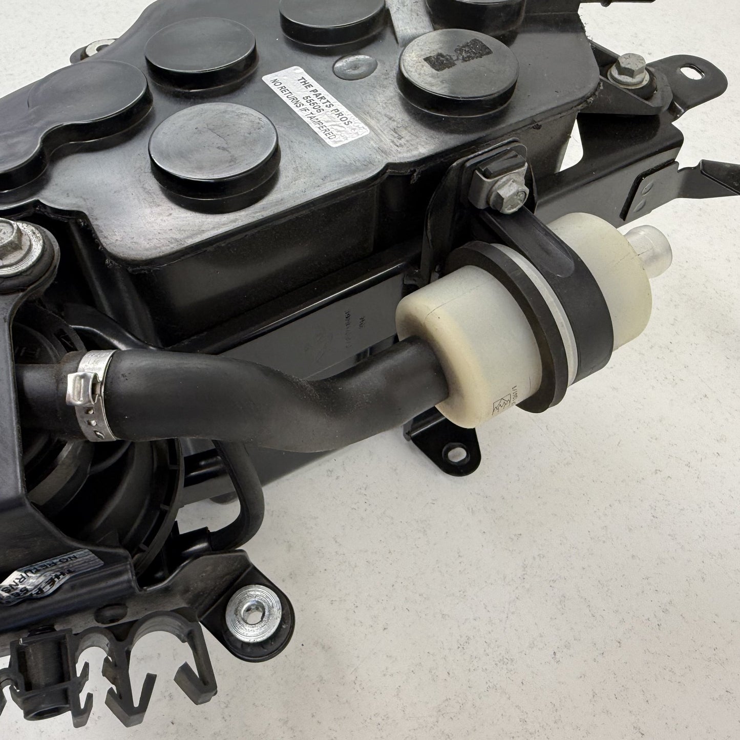 2014-2018 Bentley Flying Spur Fuel Evap Vapor Charcoal Emission Canister OEM