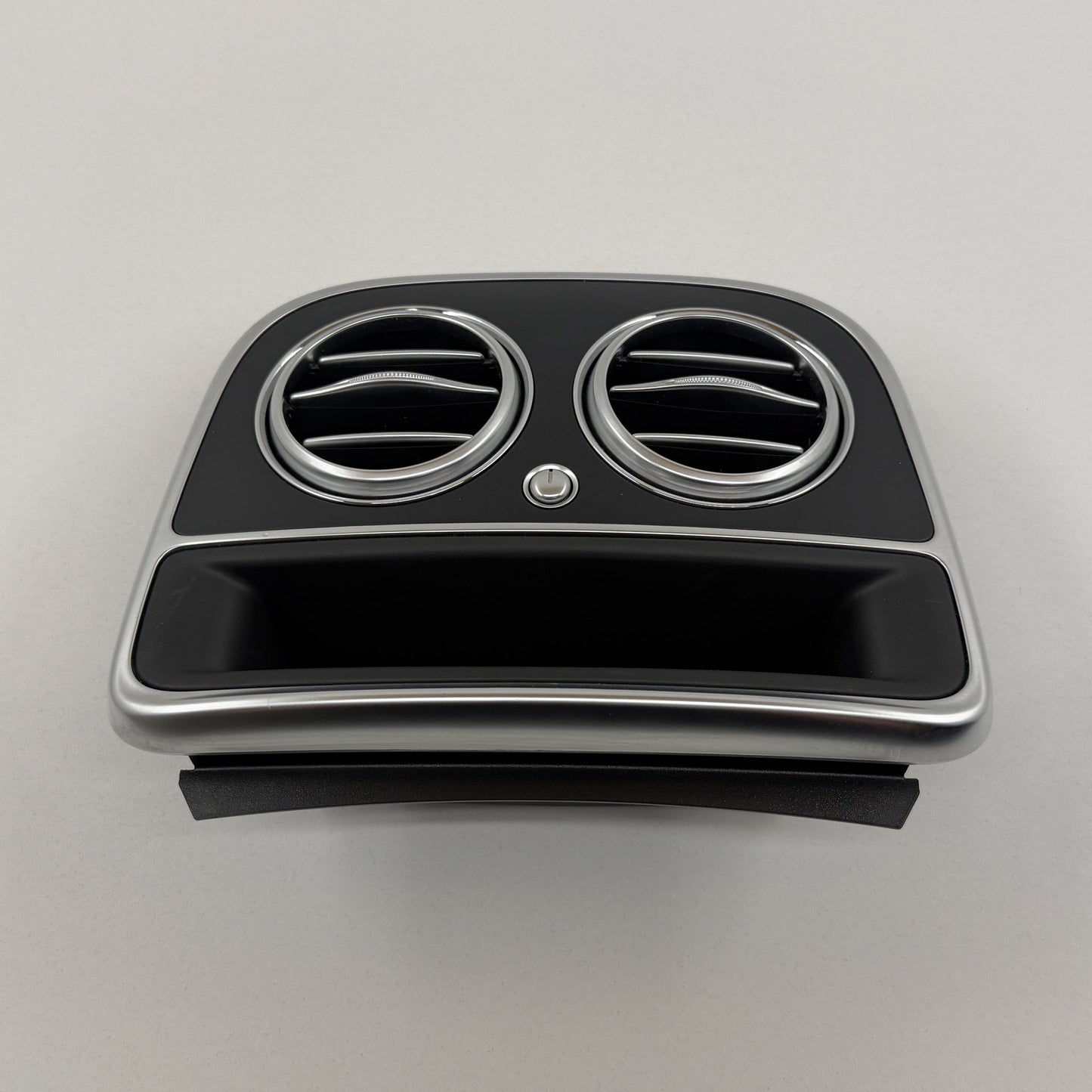 2014-2020 Mercedes-Benz S550 W222 Rear Center Console AC Air Vent W/ Trim OEM