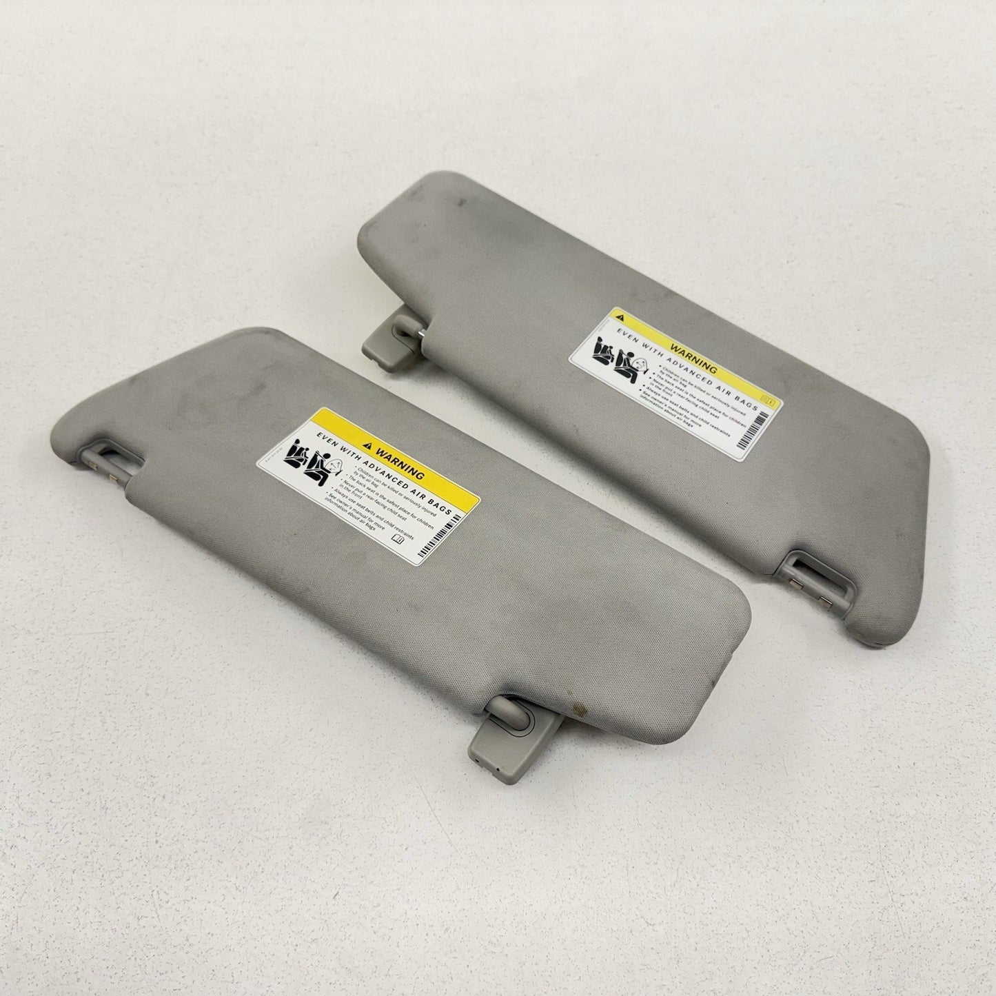 12-14 Mercedes W218 CLS550 Sunvisor Sun Visor Shade Pair Left & Right Gray OEM