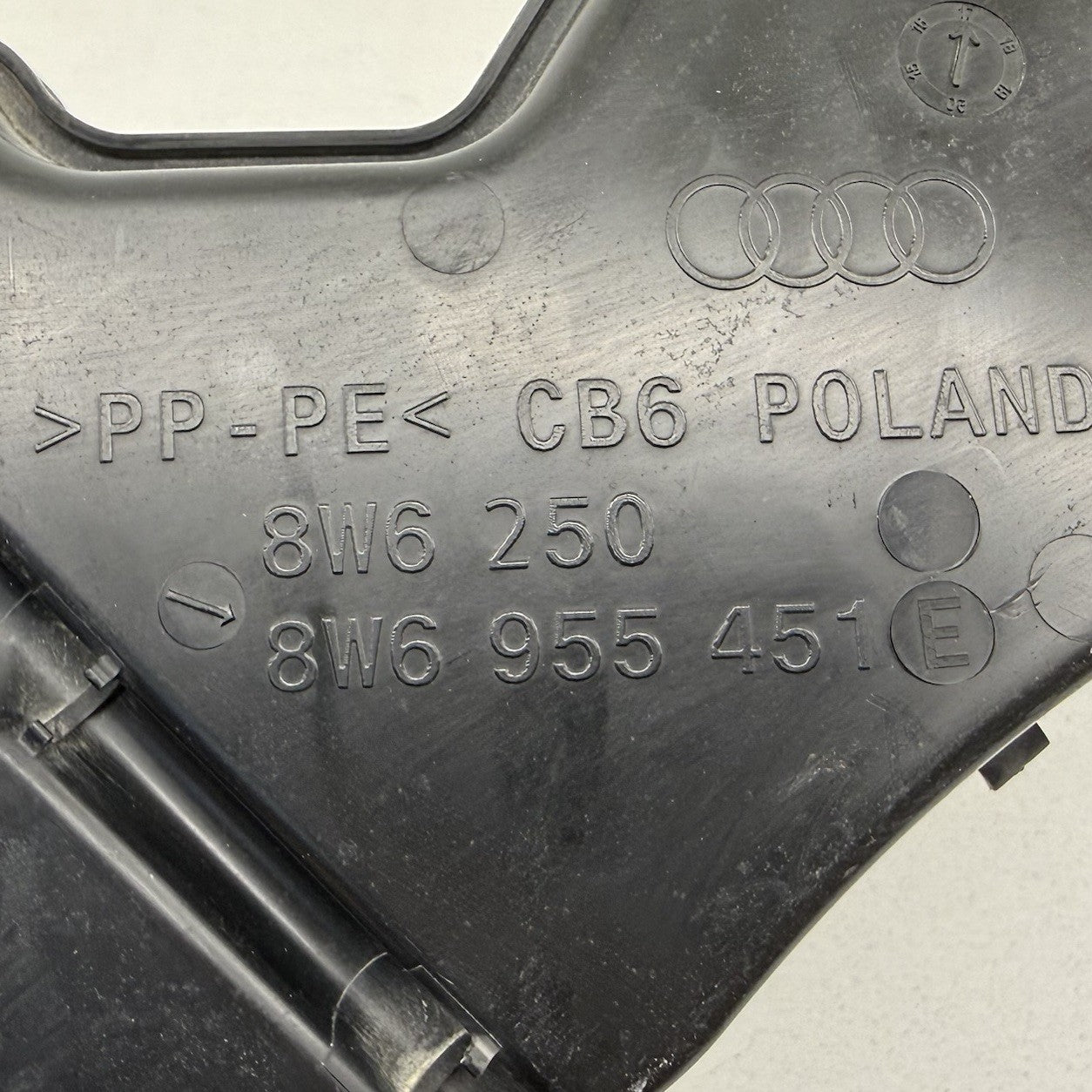 18-24 Audi A5 S5 Windshield Washer Reservoir Bottle Tank 8W6955451E OEM