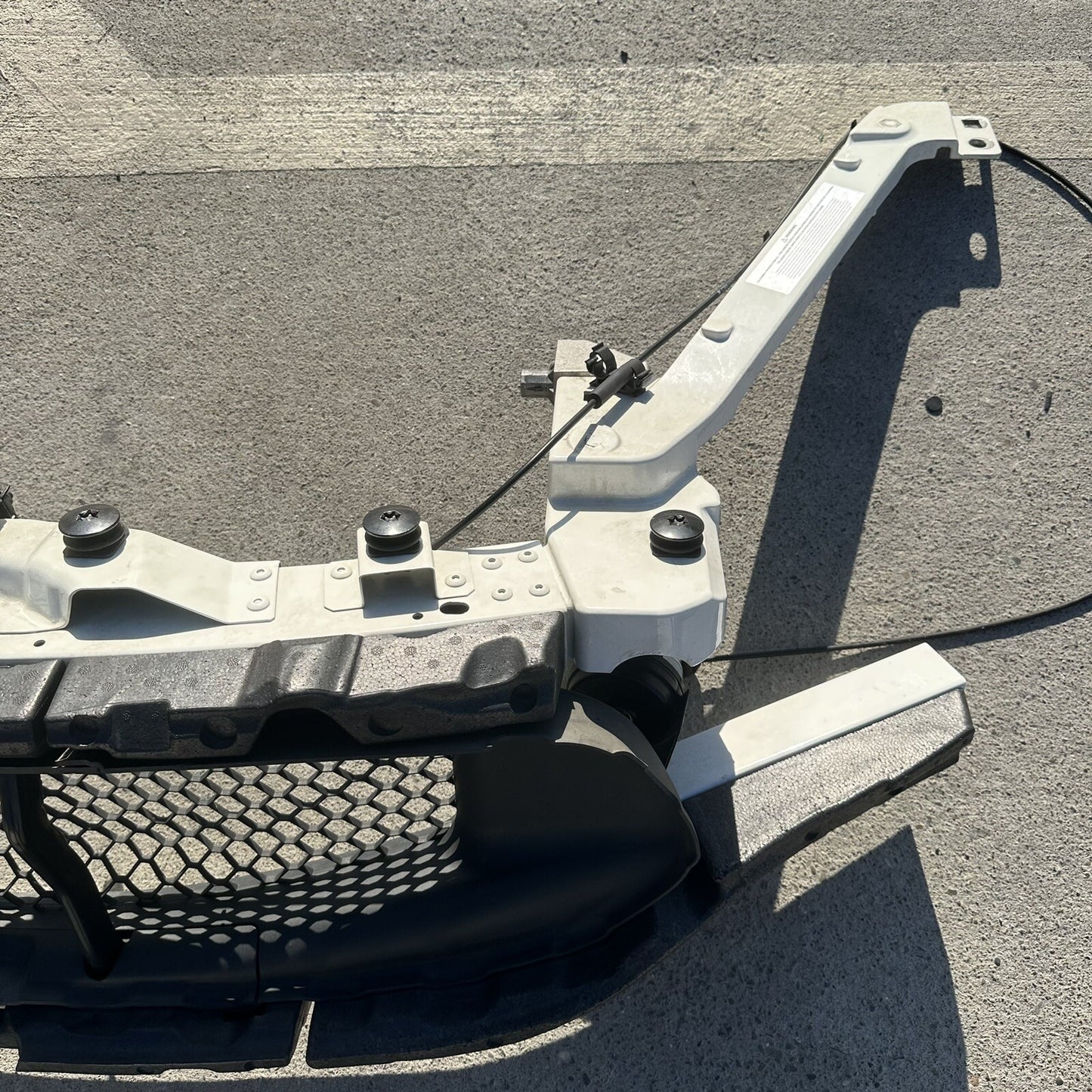 18-24 Maserati Quattroporte Radiator Support Radiator Shutter Fan Assembly OEM