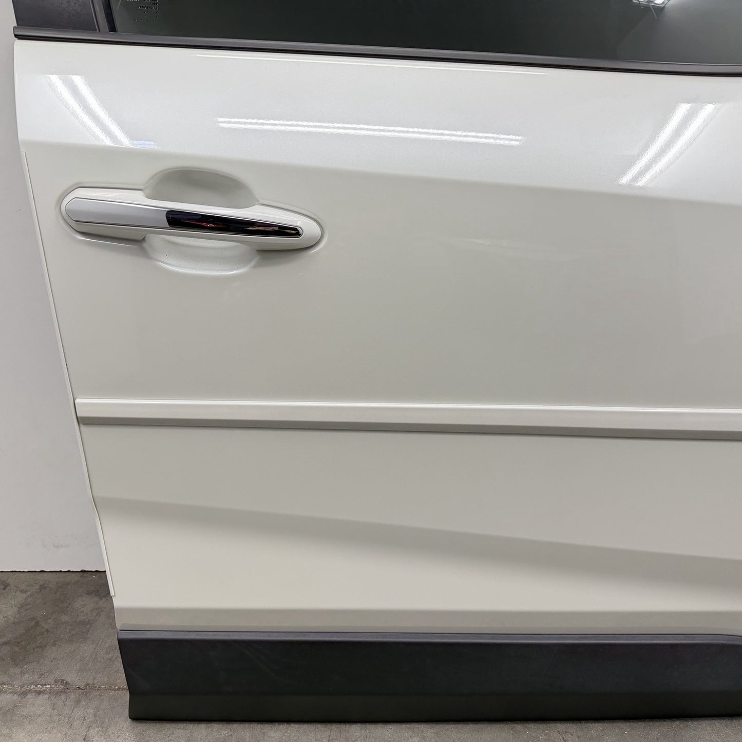19-25 Toyota RAV4 Passenger Right Front Door Shell Complete With Glass OEM