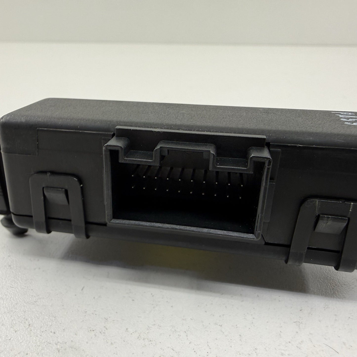 05-12 Porsche 911 997 Boxster Cayman 987 Gateway Control Module 99761010703 OEM