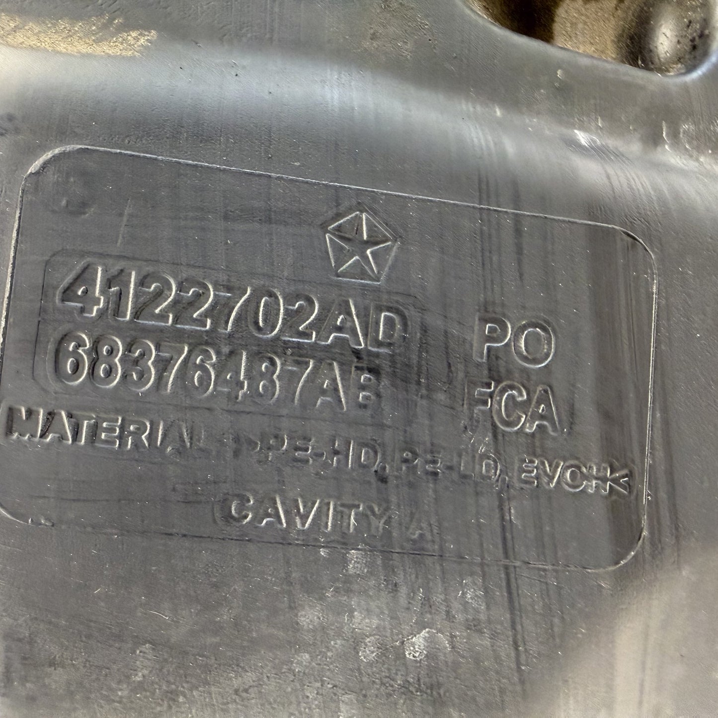 2019-2024 Ram 2500 3500 Diesel DEF Tank Reservoir W/ Pump Module Assembly OEM