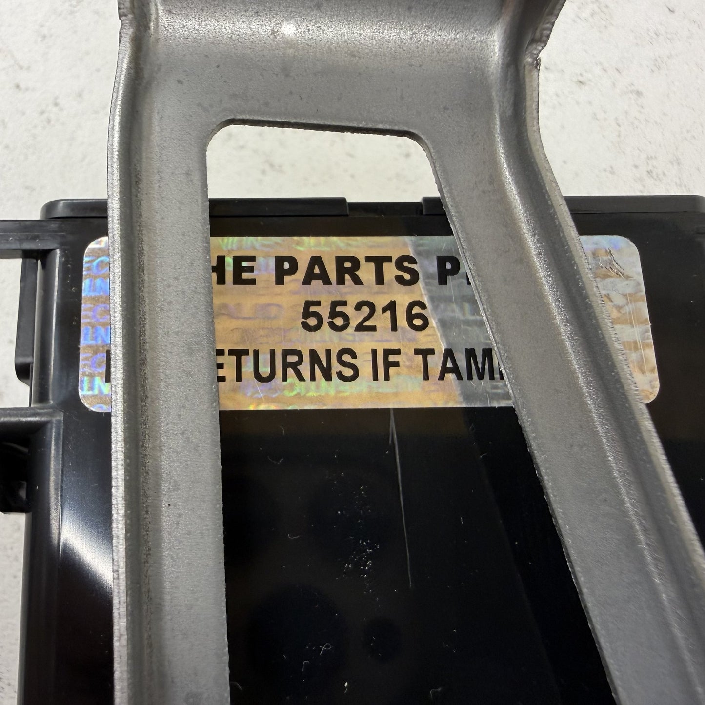2019-2025 Toyota RAV4 Windshield Wiper Relay Control Module 85940-42040 OEM