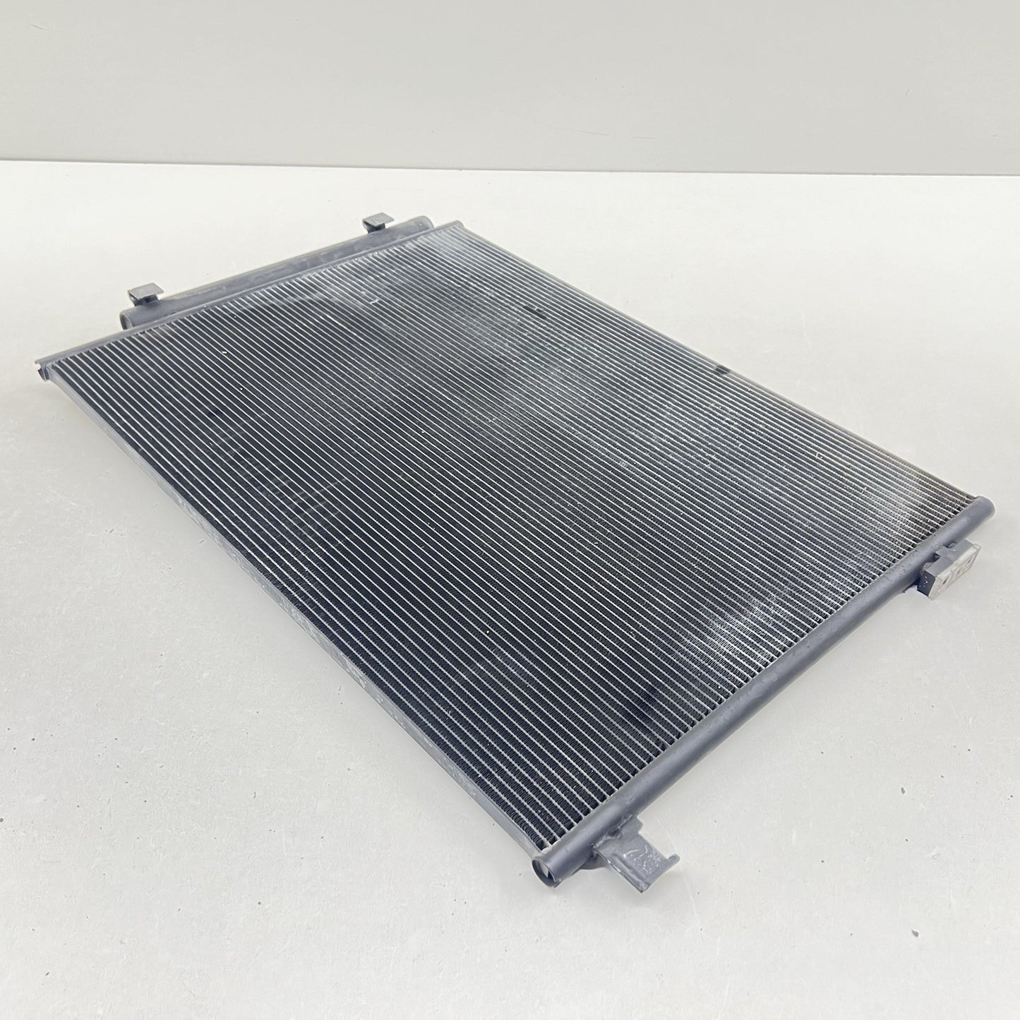 14-23 MASERATI GHIBLI QUATTROPORTE AC A/C CONDENSER 16474837 OEM