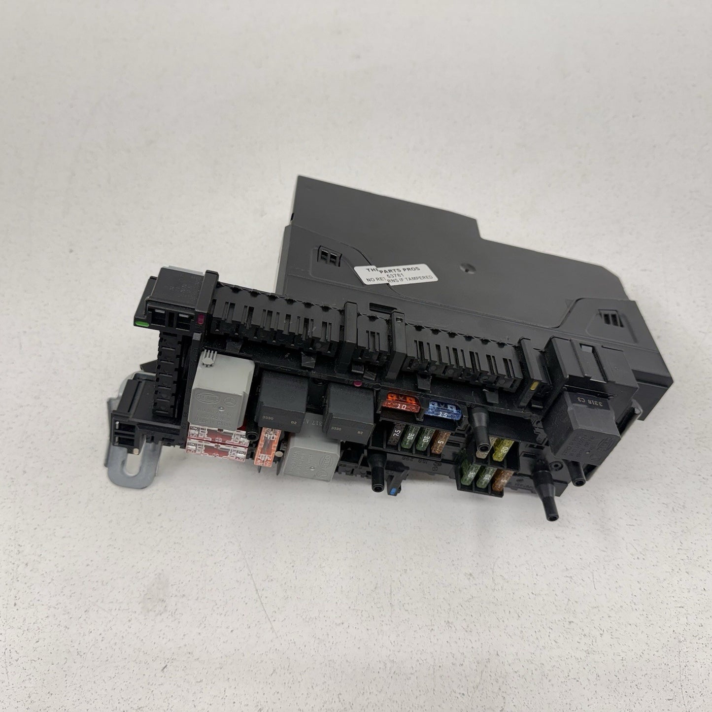 10-18 Mercedes W212 W218 CLS550 E550 Rear SAM Module Relay Fuse Box OEM