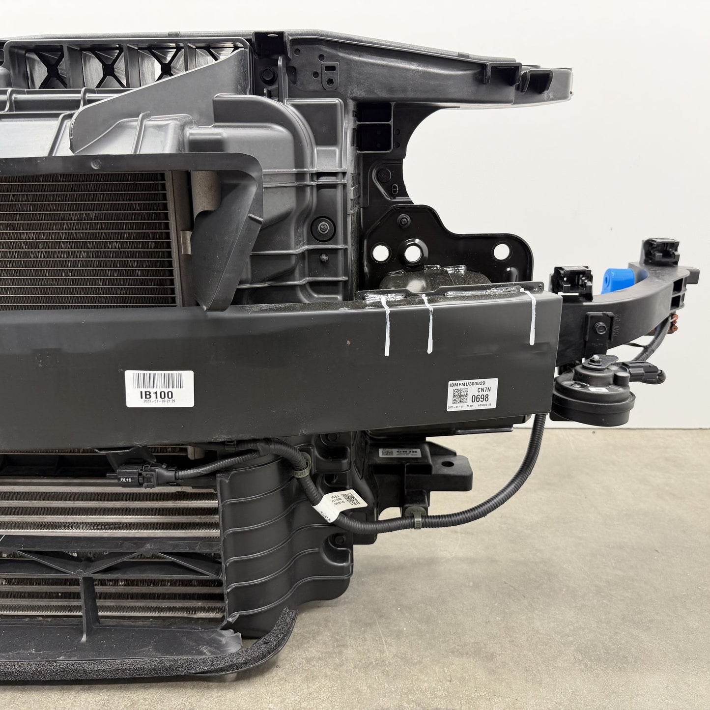 22-23 Hyundai Elantra N Radiator Support W/ Radiator Condenser Fan Assembly OEM