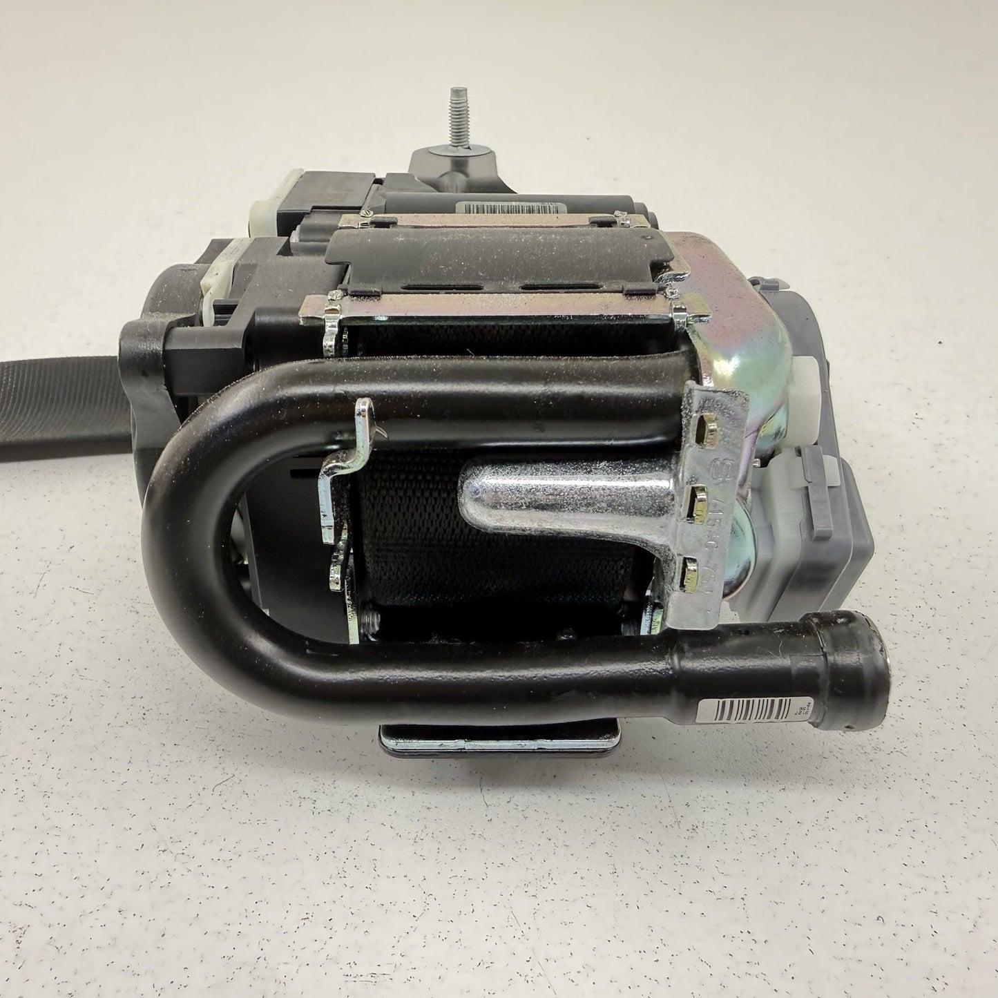 10-16 Mercedes W212 E350 Left Front Seat Belt Seatbelt Retractor Black OEM