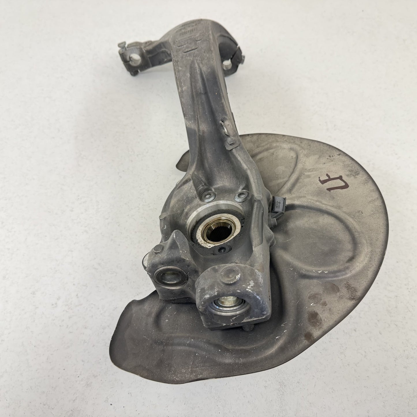 2014-2018 Bentley Flying Spur Left Front Spindle Knuckle Hub Wheel Bearing OEM