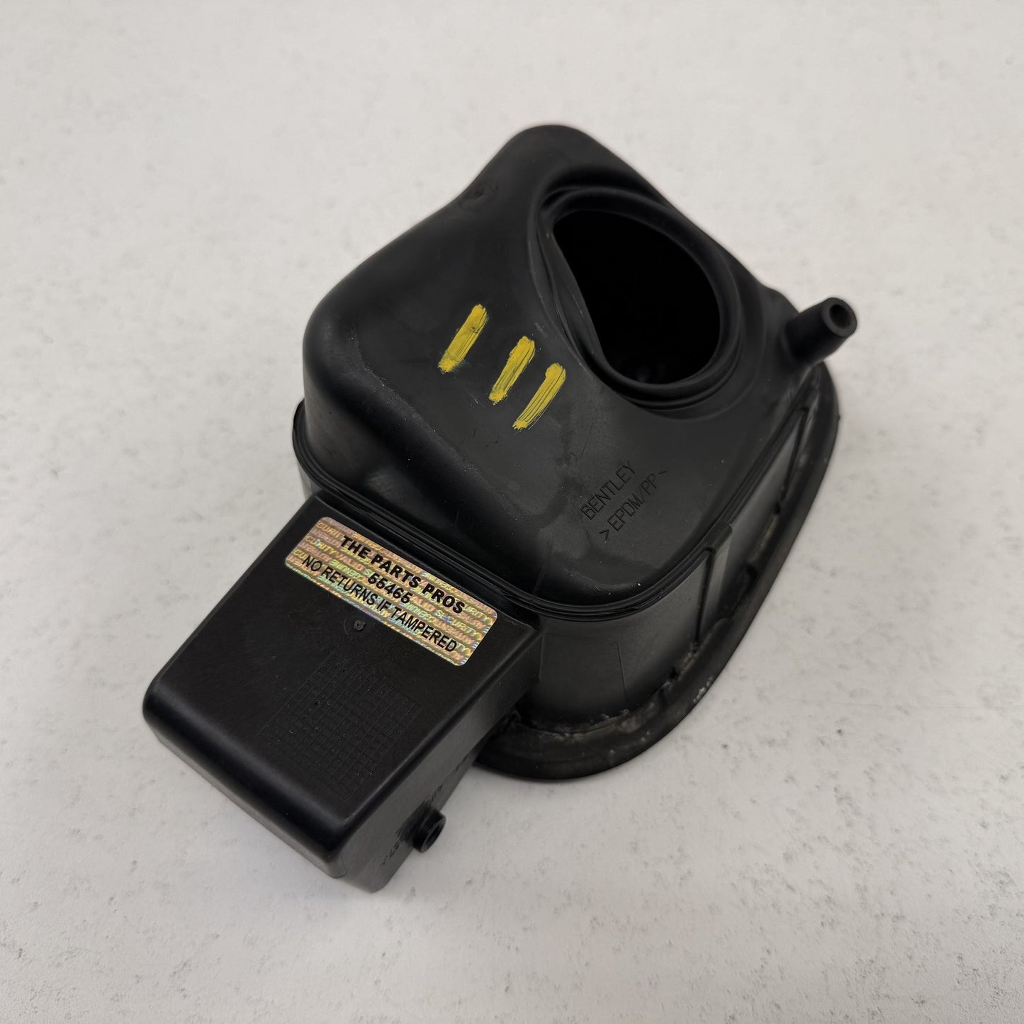 2014-2018 Bentley Flying Spur Fuel Tank Gas Cap Door Lid Cover 4W0809857A OEM
