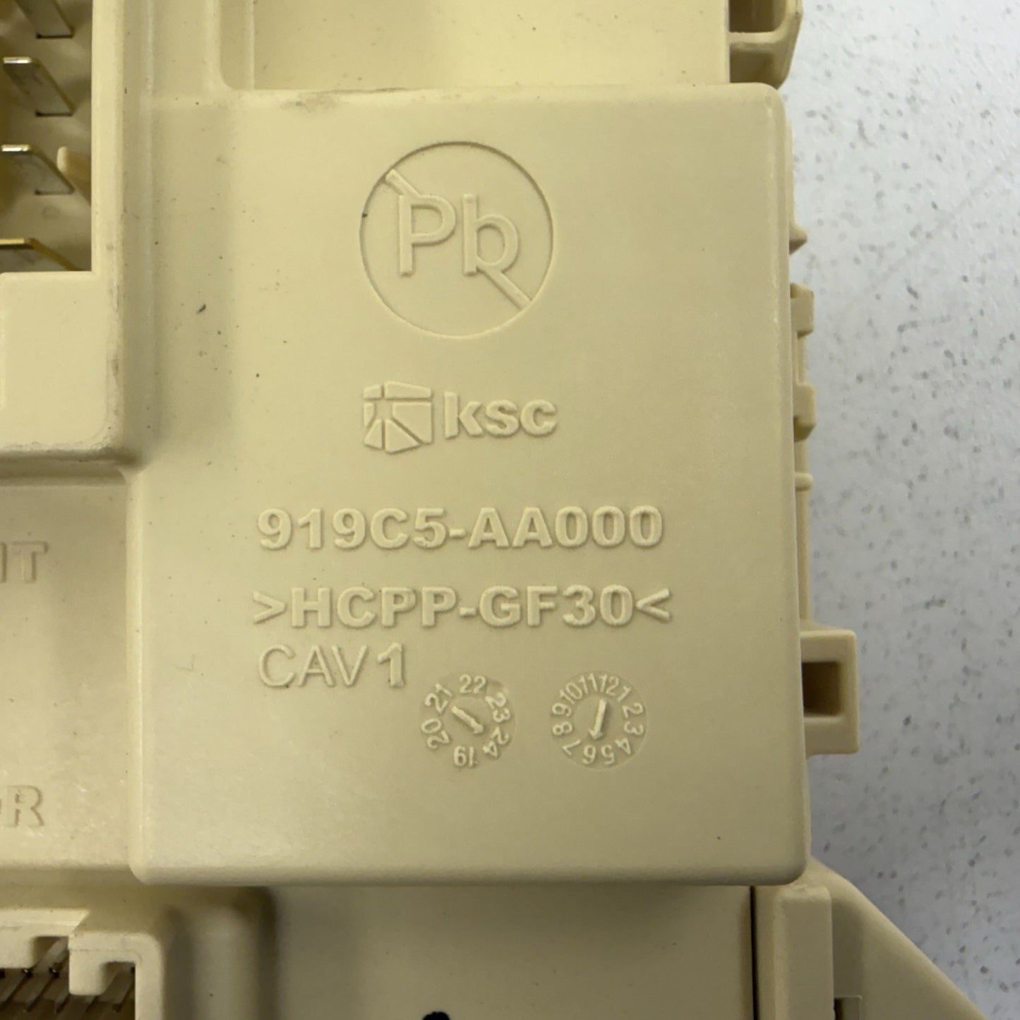 24-26 Hyundai Elantra N Interior Fuse Relay Junction Block Box 919S2-IB070 OEM