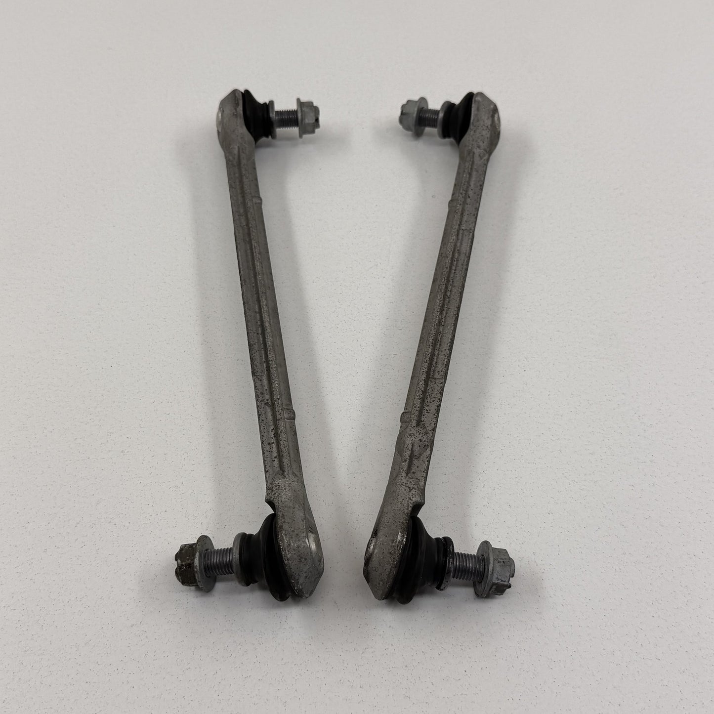 2008-2014 Mercedes-Benz C250 W204 Front Stabilizer Sway Bar End Link Pair OEM