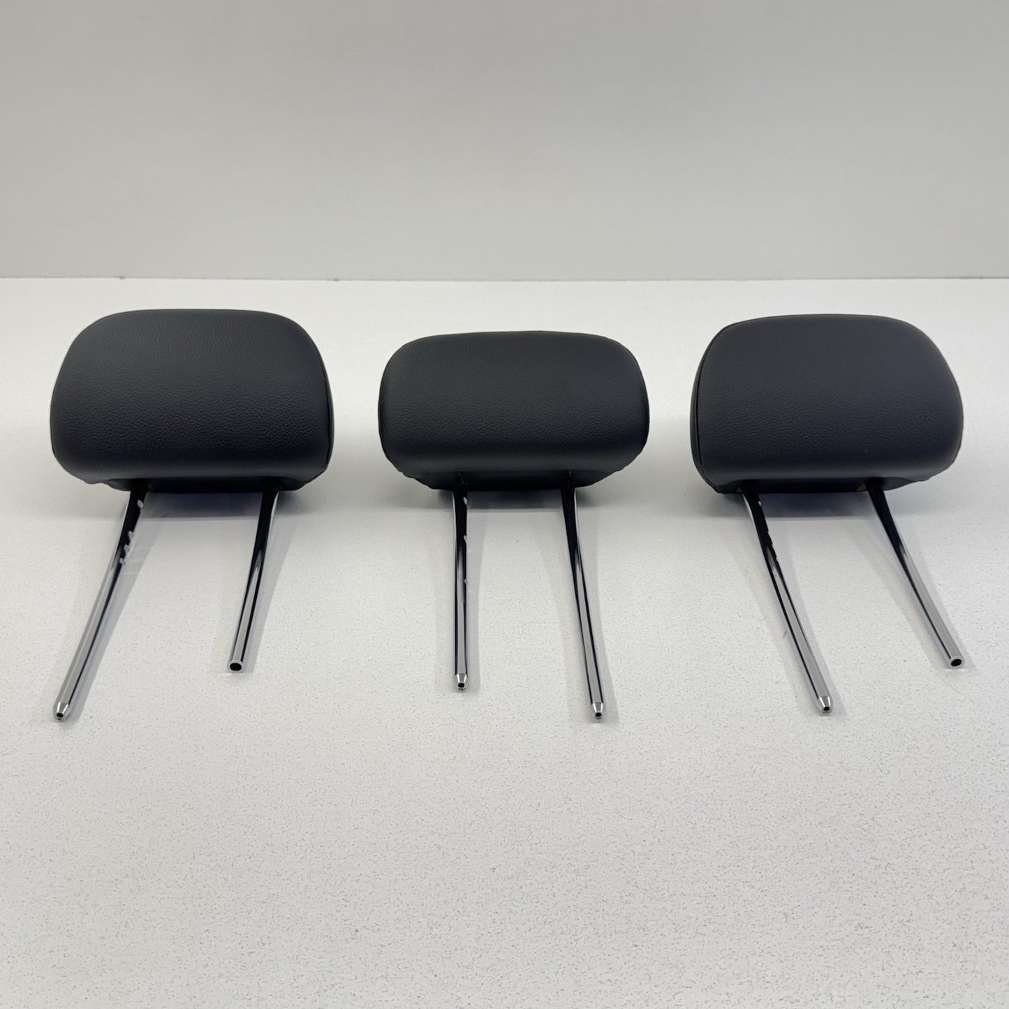 08-14 Mercedes W204 C250 Sedan Rear Seat Headrest Head Rest Set Black OEM