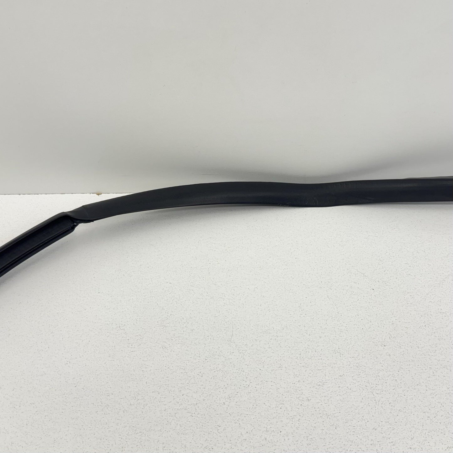 13-20 Subaru BRZ 86 FR-S Passenger Right Door Weatherstrip Seal OEM