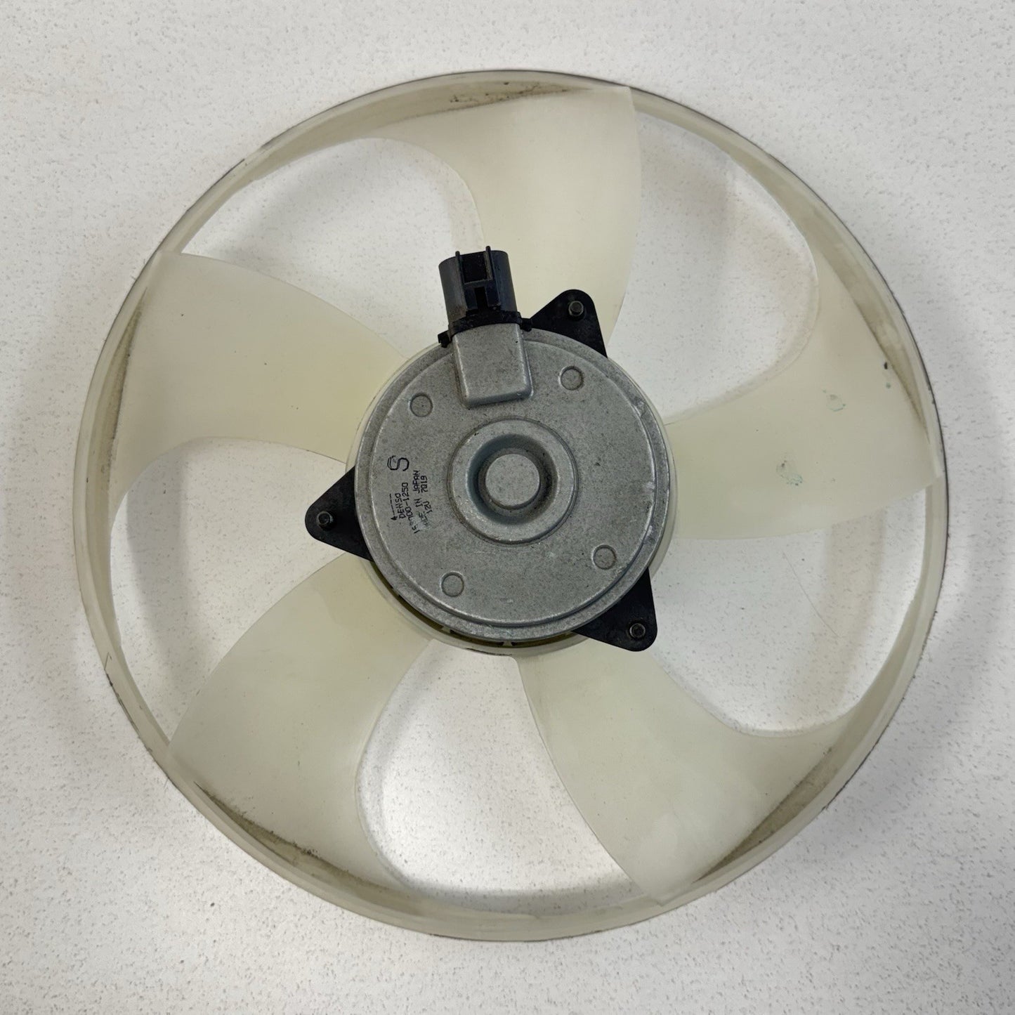 13-20 Subaru BRZ 86 FR-S Radiator Cooling Fan Motor With Fan Blade Pair OEM