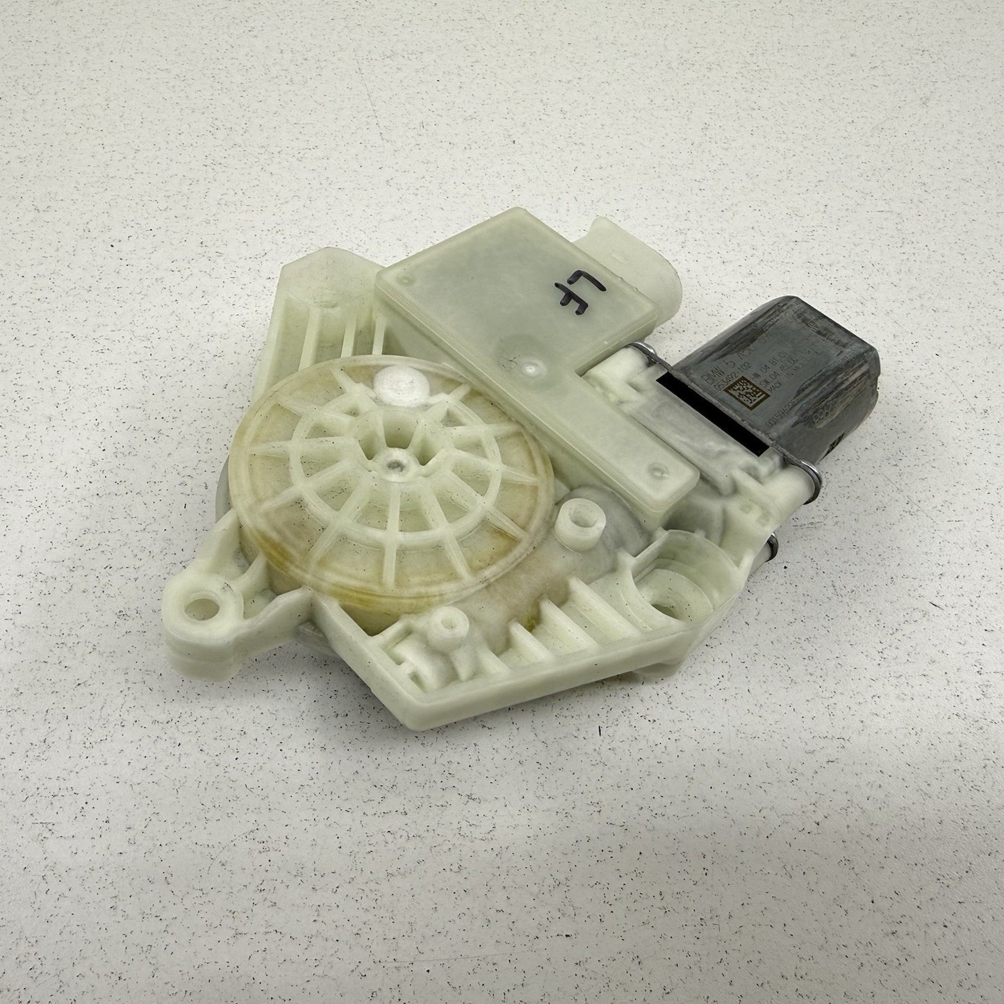 18-24 BMW G01 X3 Driver Left Front Door Window Regulator Motor 5A5C894 OEM
