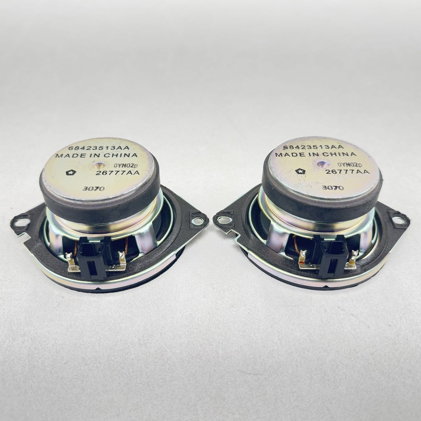 15-23 DODGE CHALLENGER CHARGER SPEAKER TWEETER PAIR 68423513AA OEM
