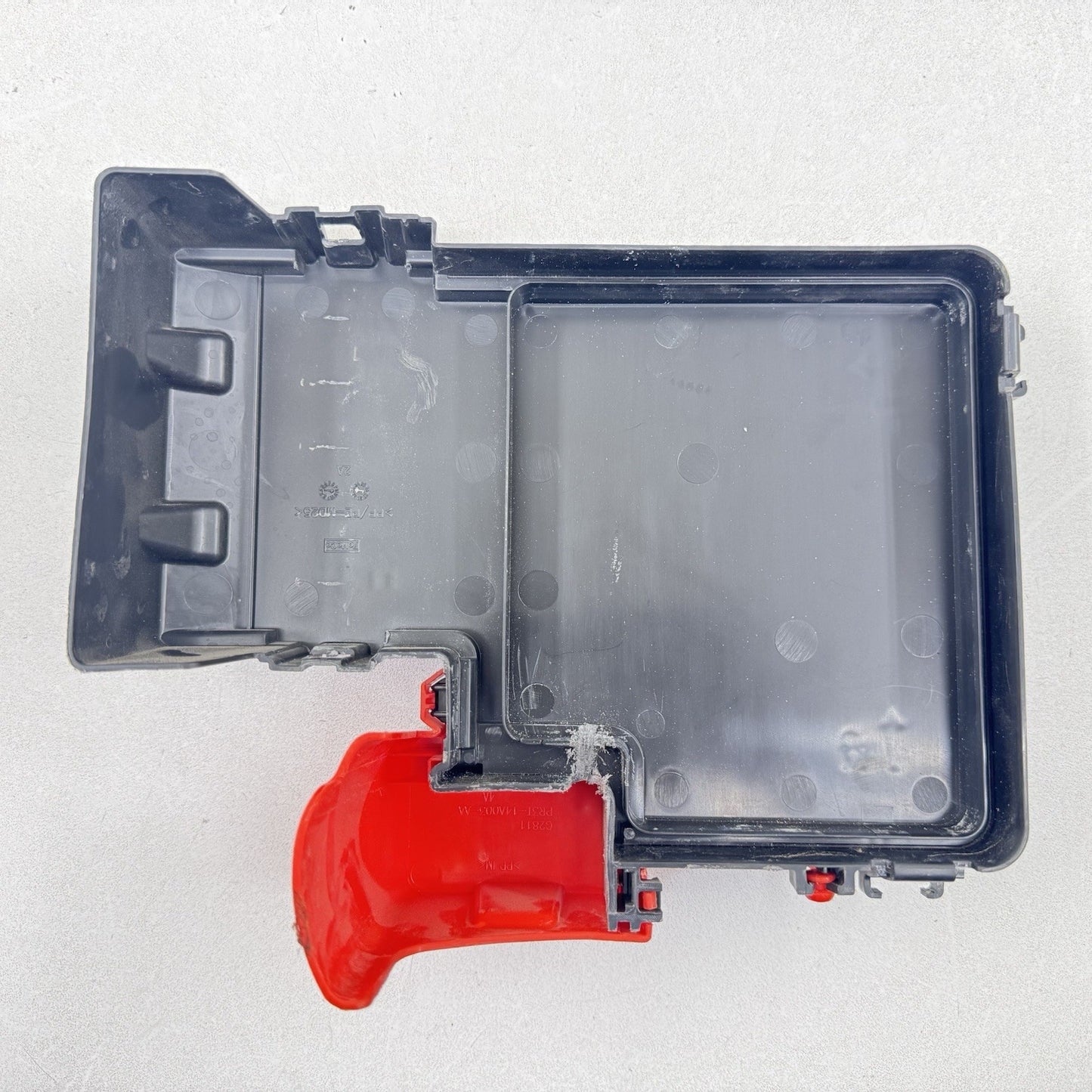 24-25 Mustang GT Engine Bay Fuse Box Module PU5T-14G599-ANC OEM