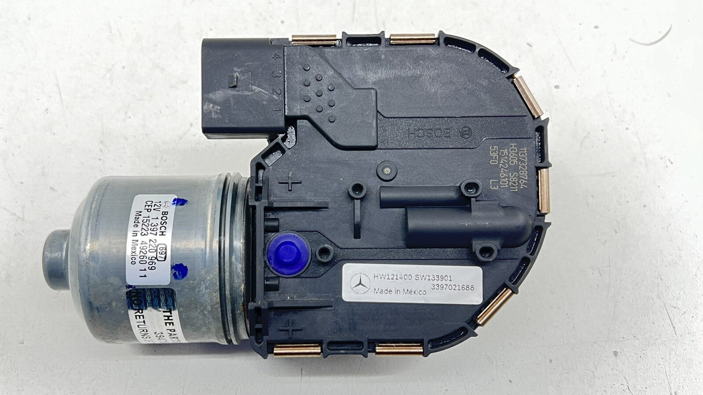 15-18 MERCEDES-BENZ C63S W205 FRONT WINDSHIELD WIPER MOTOR 3397021688 OEM