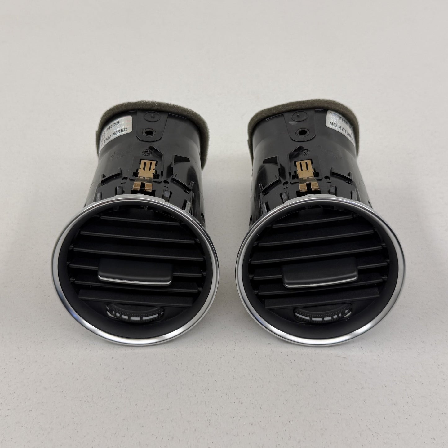 2012-2014 Mercedes C250 W204 Outer Dashboard AC Air Vent Pair Left &amp; Right OEM