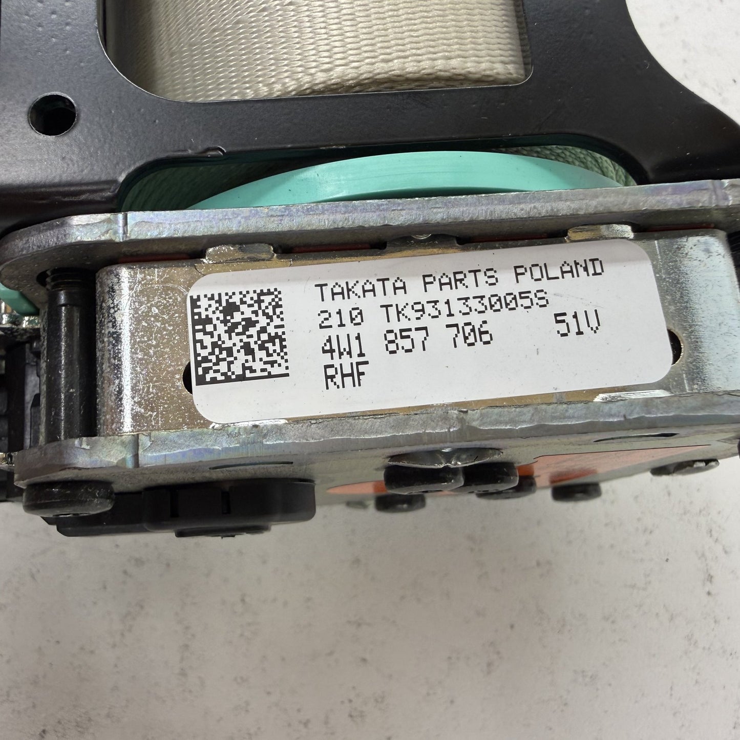 2014-2018 Bentley Flying Spur Right Front Seatbelt Seat Belt Retractor OEM