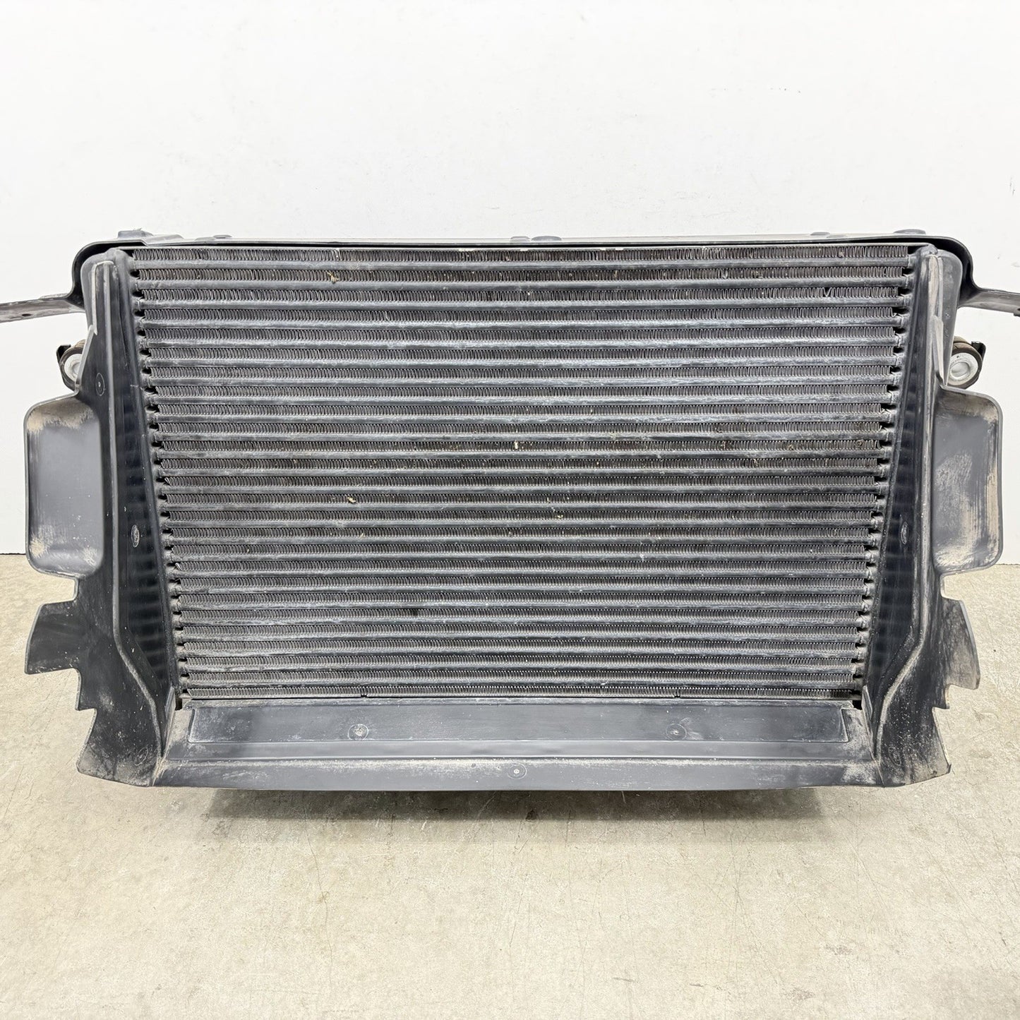 19-24 Ram 4500 5500 6.7L Radiator Support W/ Radiator Shutter Fan Assembly OEM