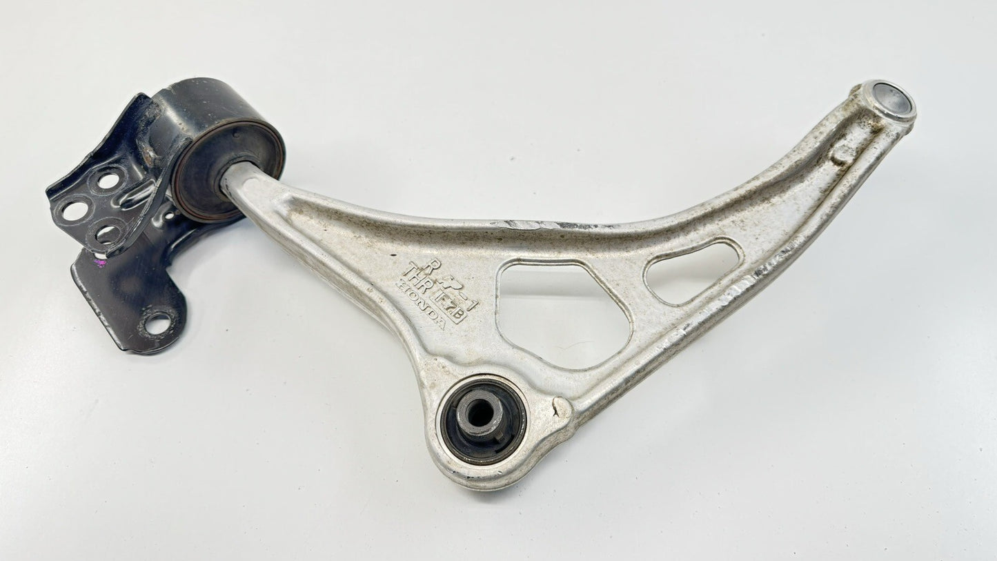 18-23 HONDA ODYSSEY PASSENGER RIGHT FRONT LOWER CONTROL ARM OEM