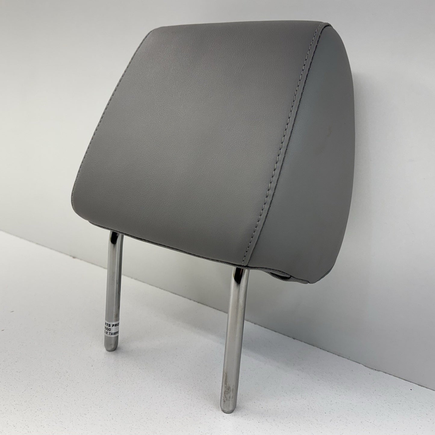 16-24 Chevrolet Camaro Right Front Seat Headrest Head Rest Leather Gray OEM