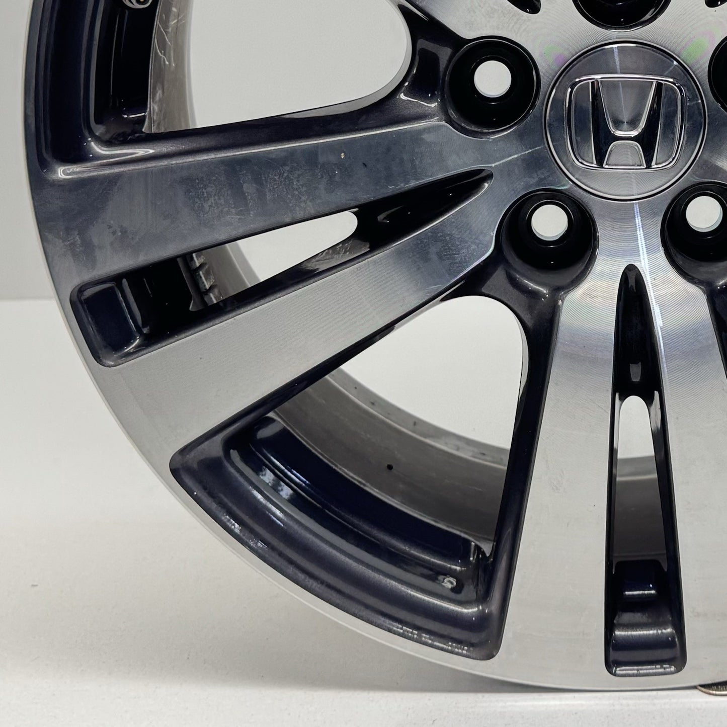 16-20 Honda Pilot Wheel Rim 18x8 +55 Offset Factory OEM