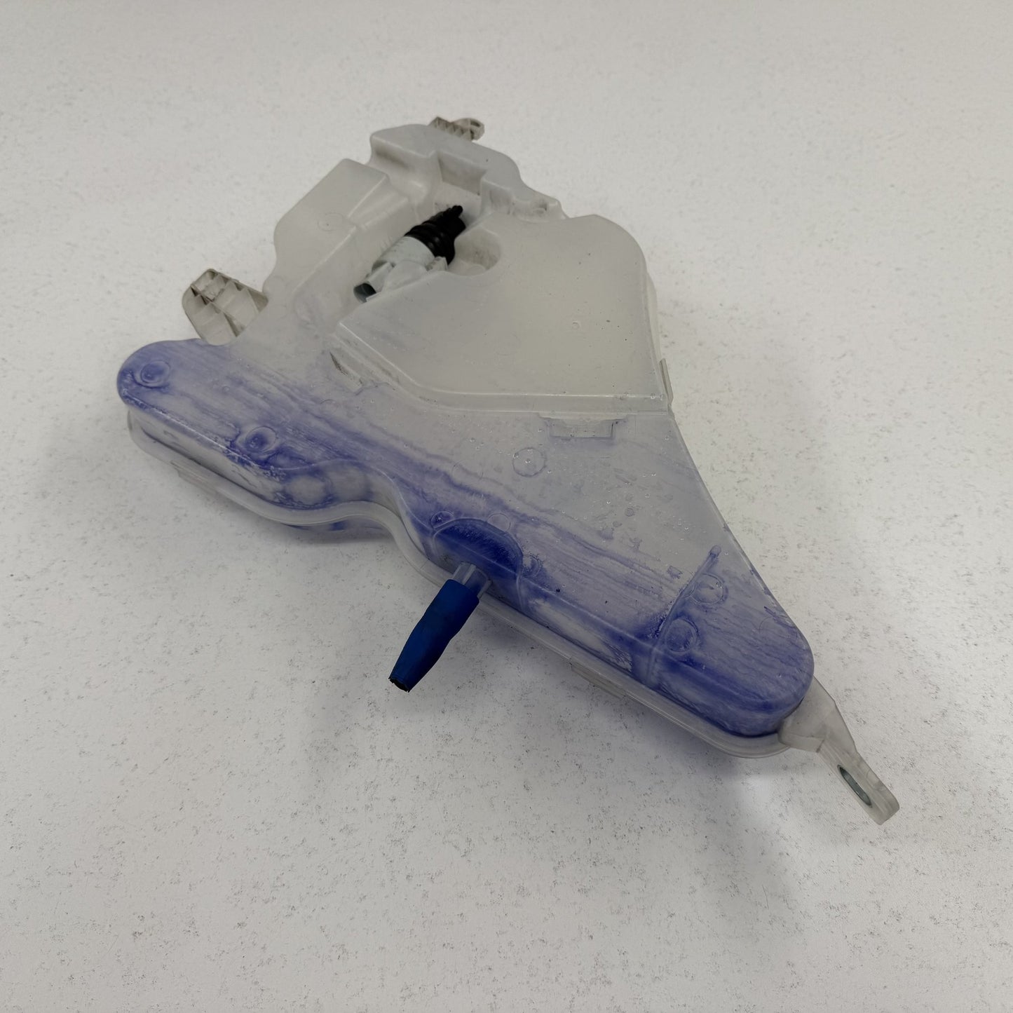 2021-2026 BMW M3 M4 G80 G82 Windshield Washer Reservoir Bottle Tank 9502227 OEM