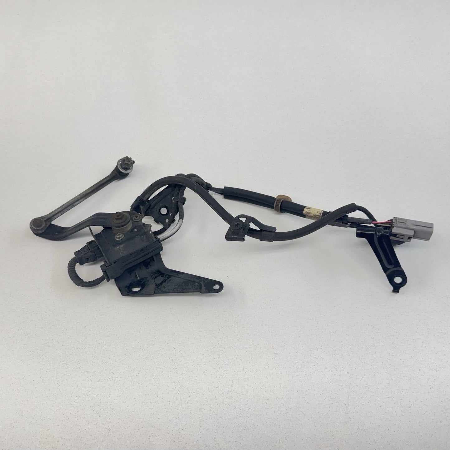 06-13 Lexus IS250 IS350 IS F Left Front Headlight Suspension Level Sensor OEM