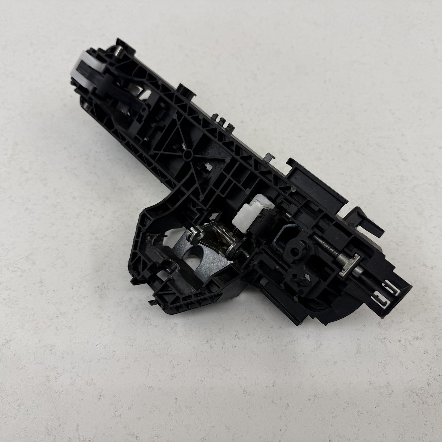 2008-2014 Mercedes-Benz C250 W204 Passenger Right Front Exterior Door Handle OEM
