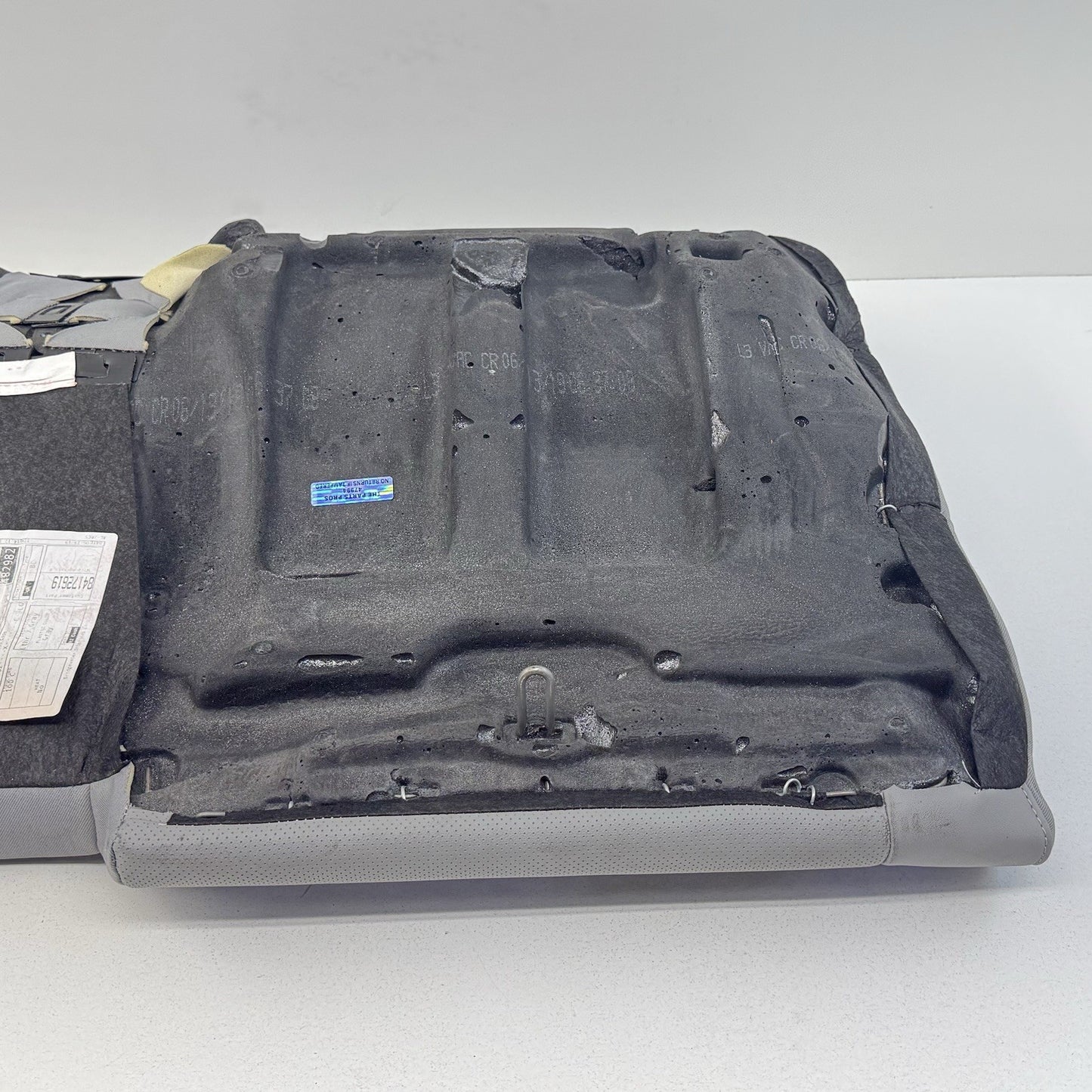 16-24 Chevrolet Camaro Coupe Rear Seat Set Upper Lower Cushion Gray Leather OEM