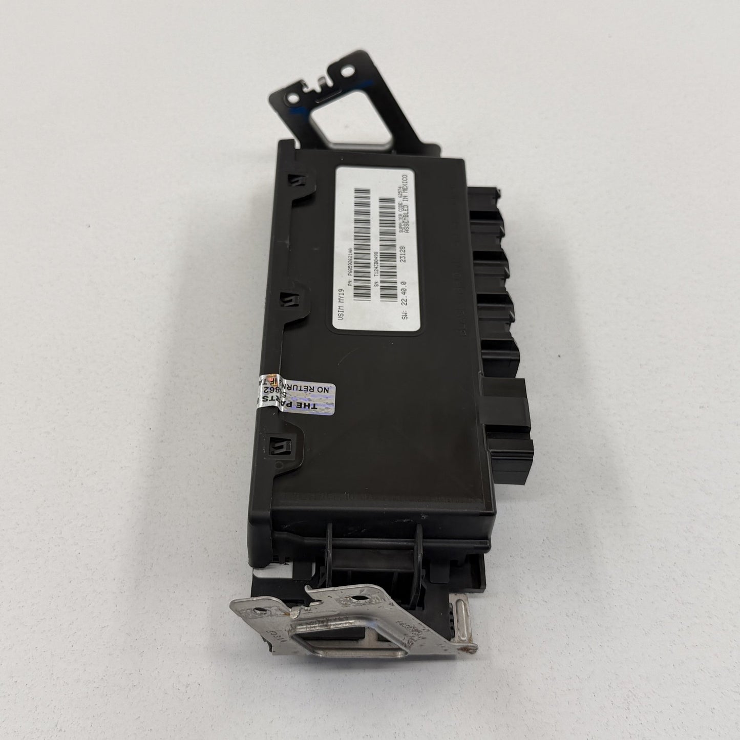 2023-2024 Ram 2500 3500 Vehicle Systems Interface Module 68592621AA OEM