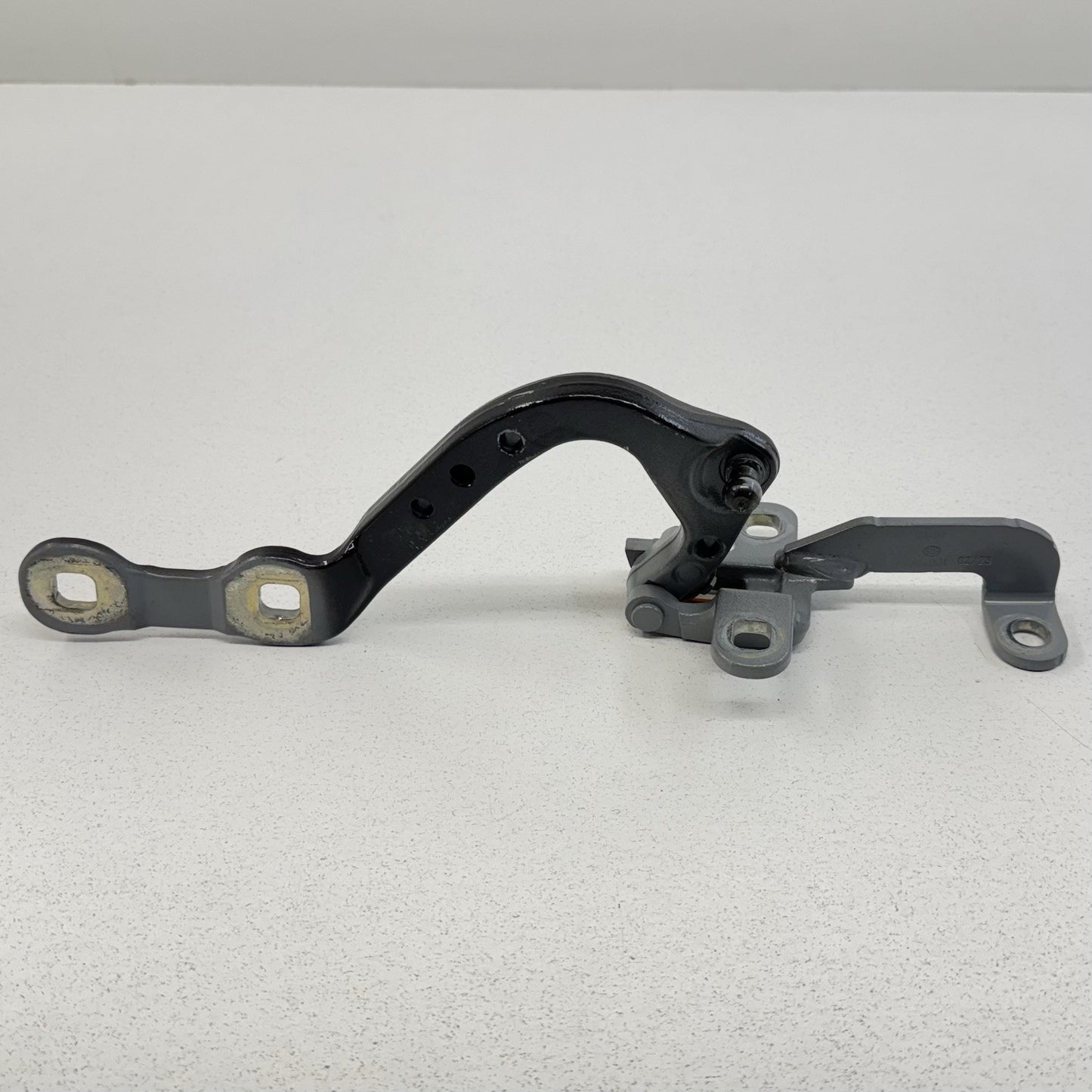 18-24 BMW G01 X3 Rear Trunk Tailgate Liftgate Hinge Pair Left & Right OEM