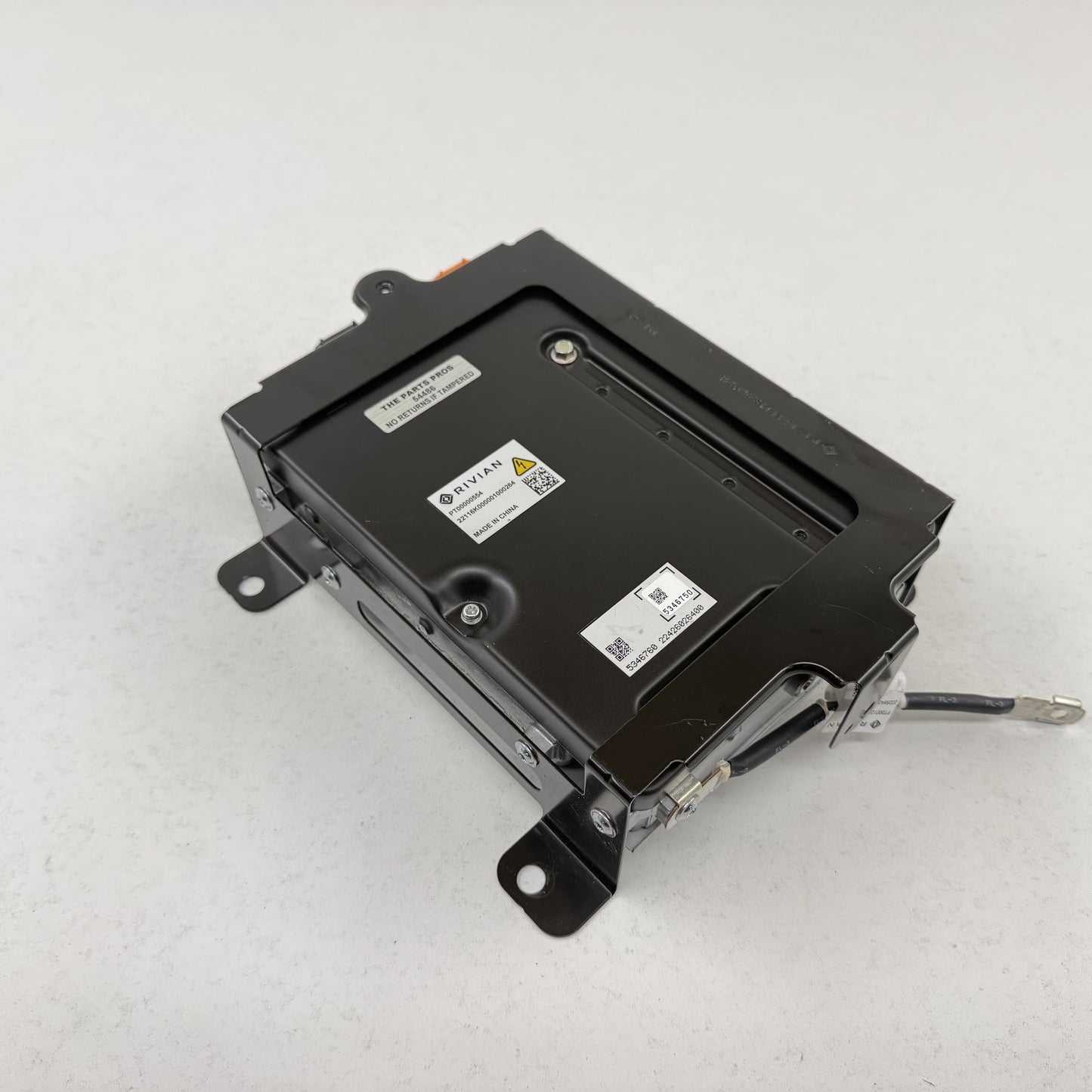 2022-2024 Rivian R1S R1T Power Converter Inverter Control Module PT00000554 OEM